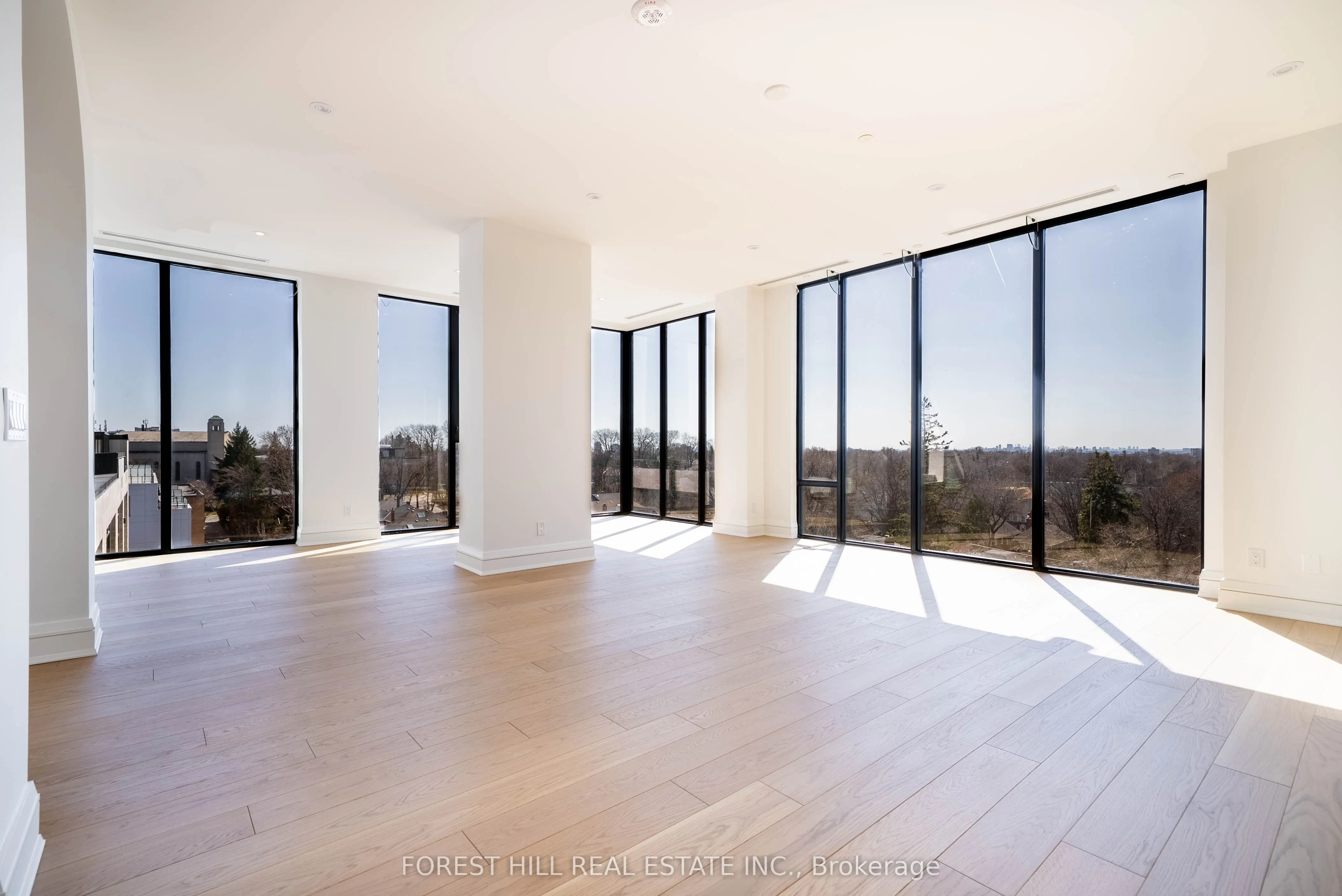 2010 Bathurst Street, #6A