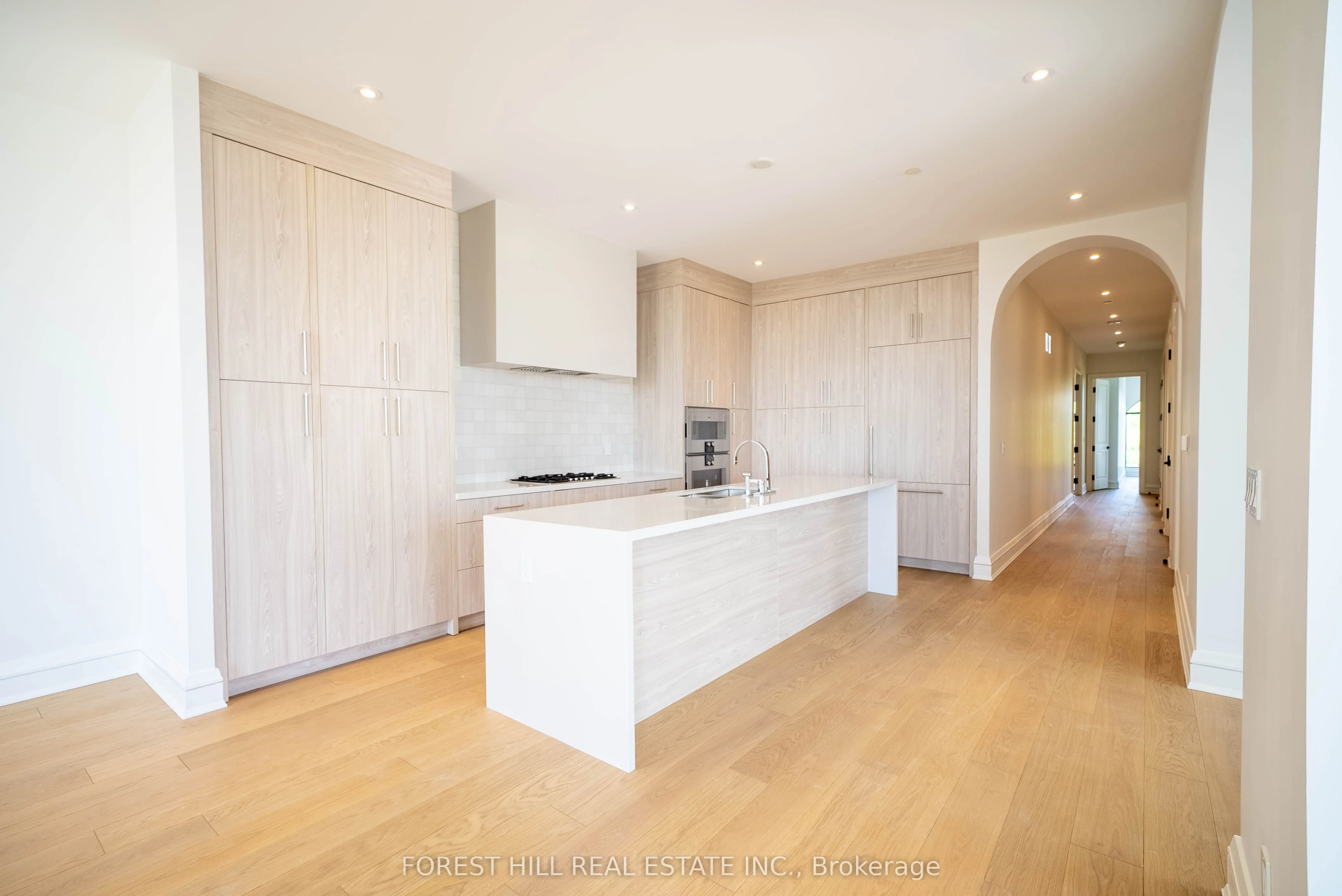 2010 Bathurst Street, #6A