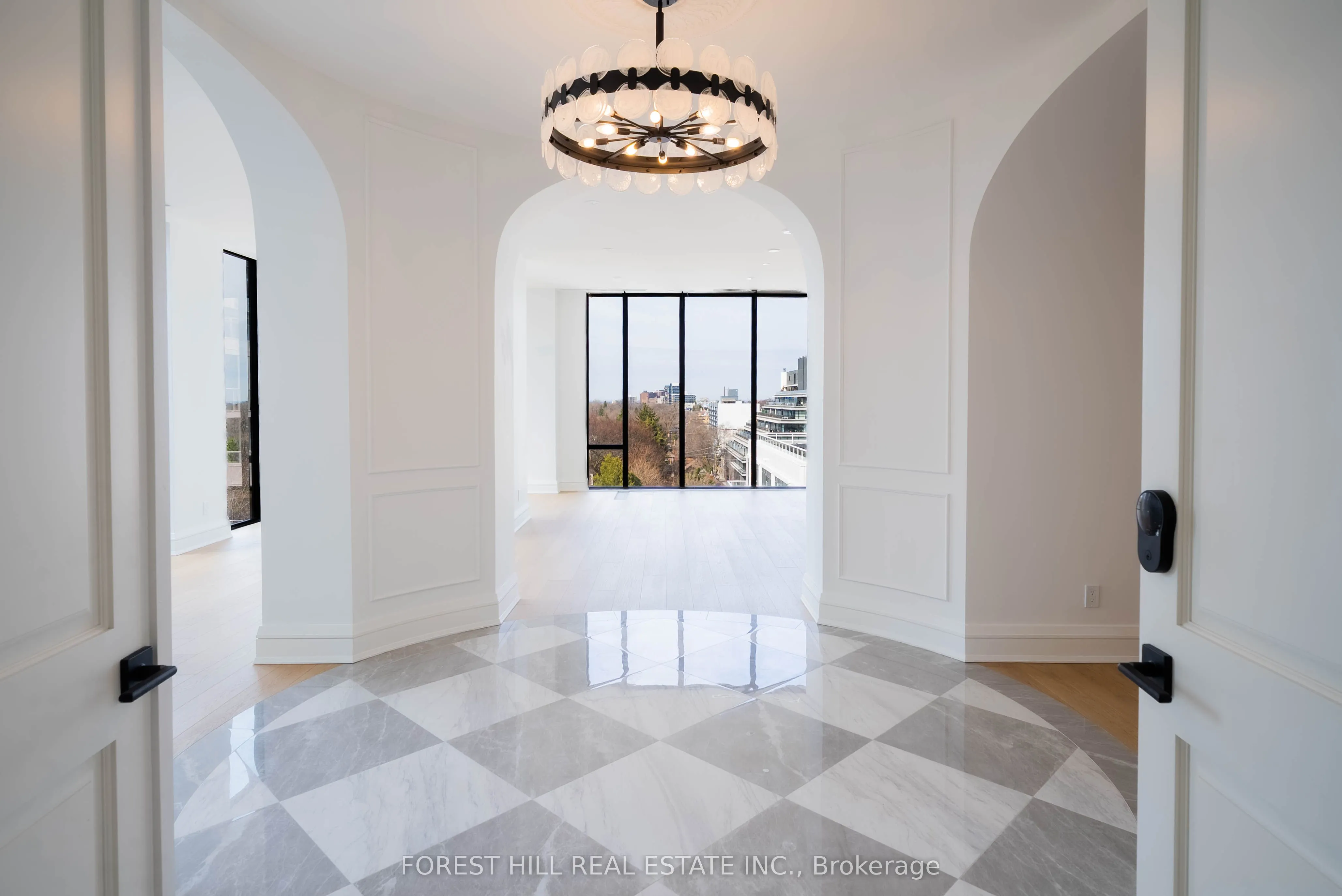 2010 Bathurst Street, #6A