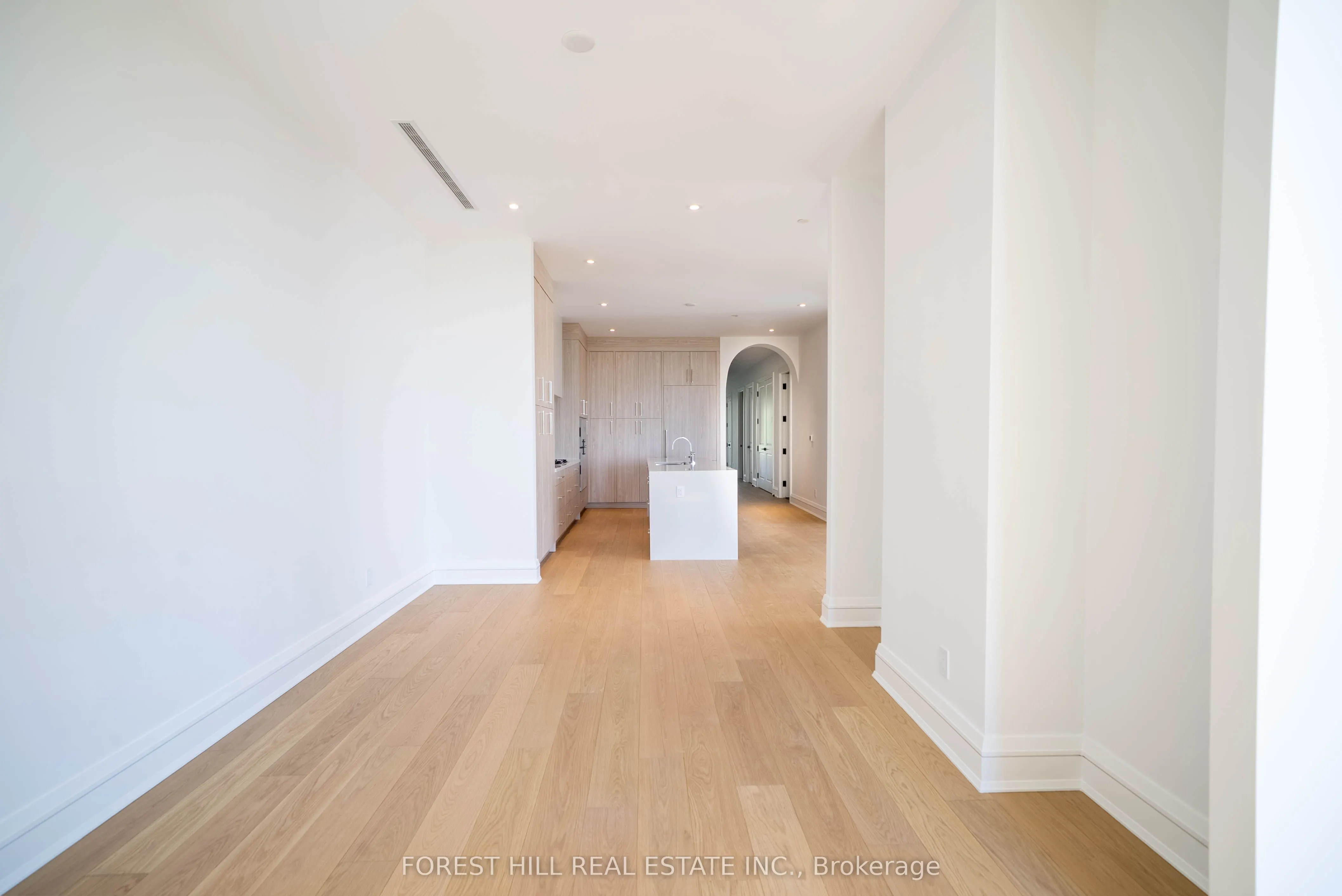2010 Bathurst Street, #6A