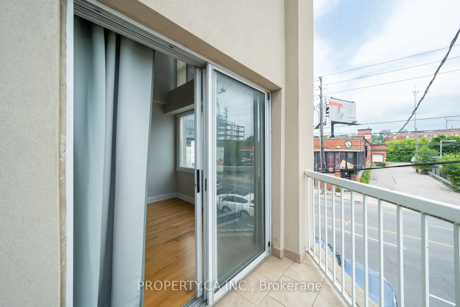 473 Dupont Street, #2