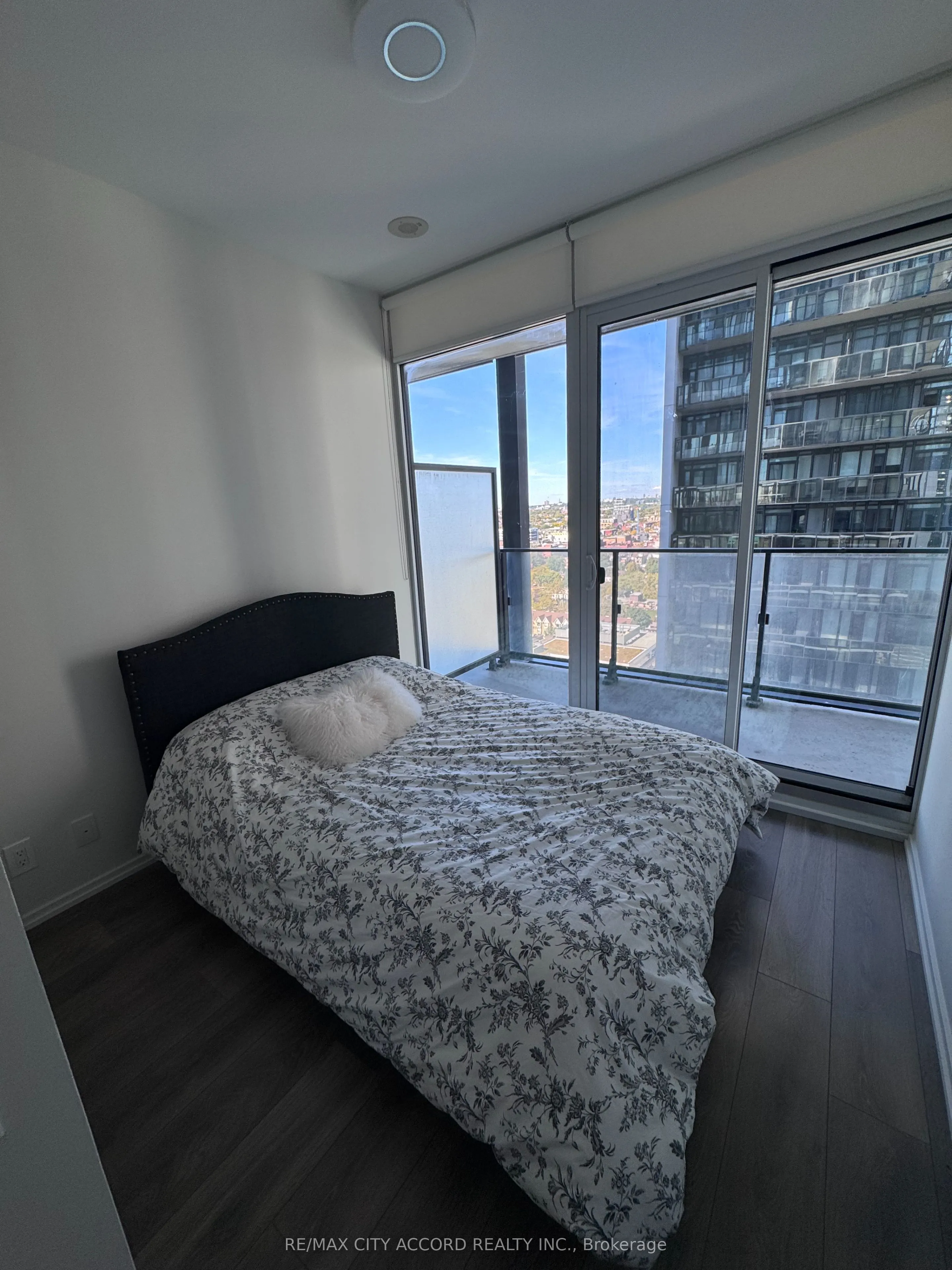 125 Peter Street, #1908