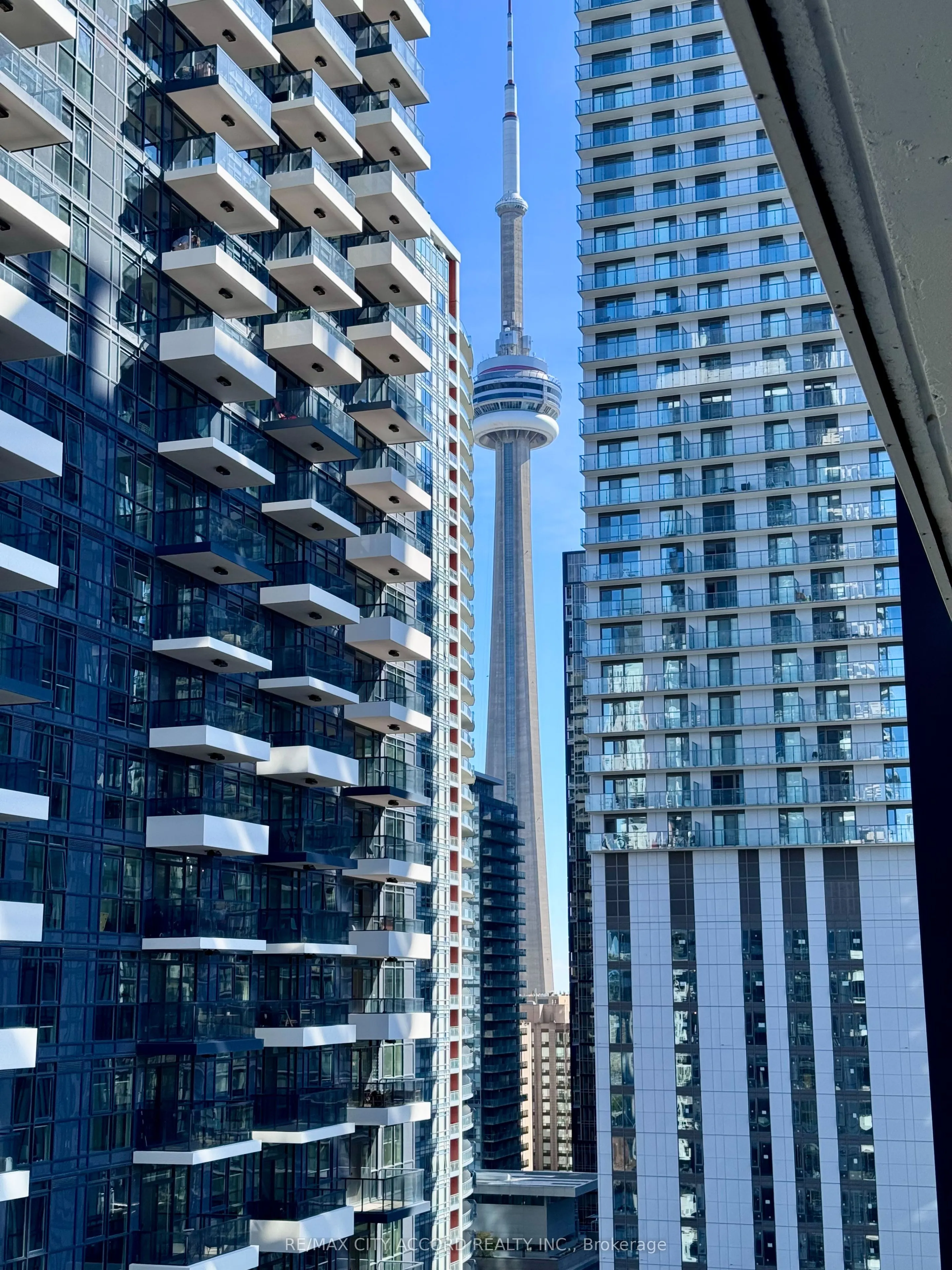 125 Peter Street, #1908