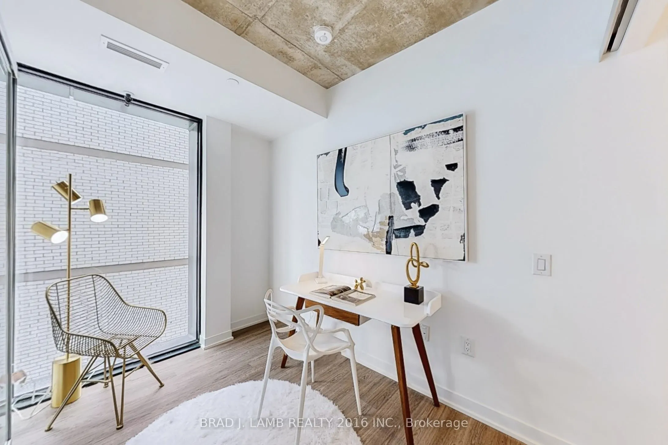195 McCaul Street, #1011