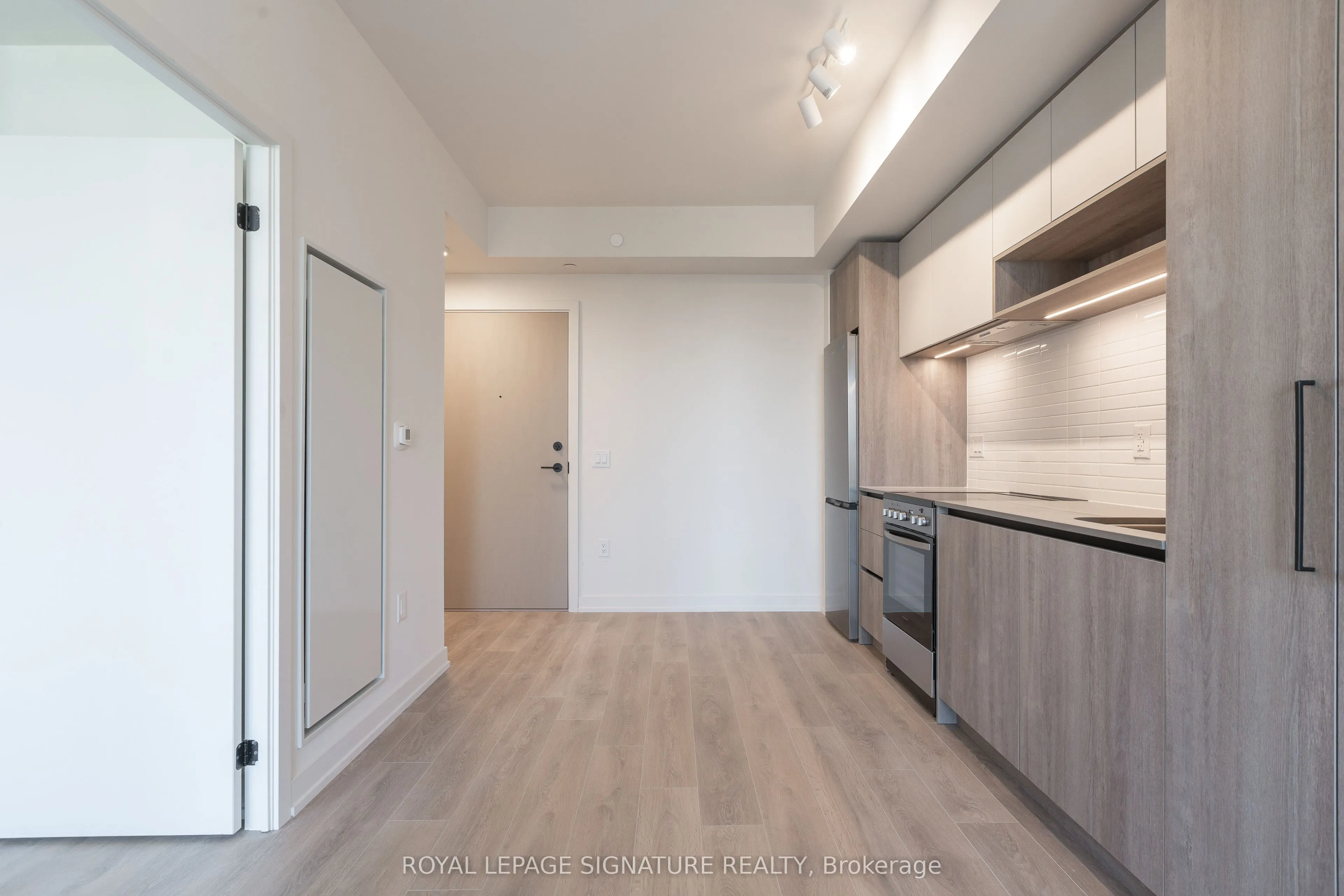 181 Sterling Rd Road, #1409