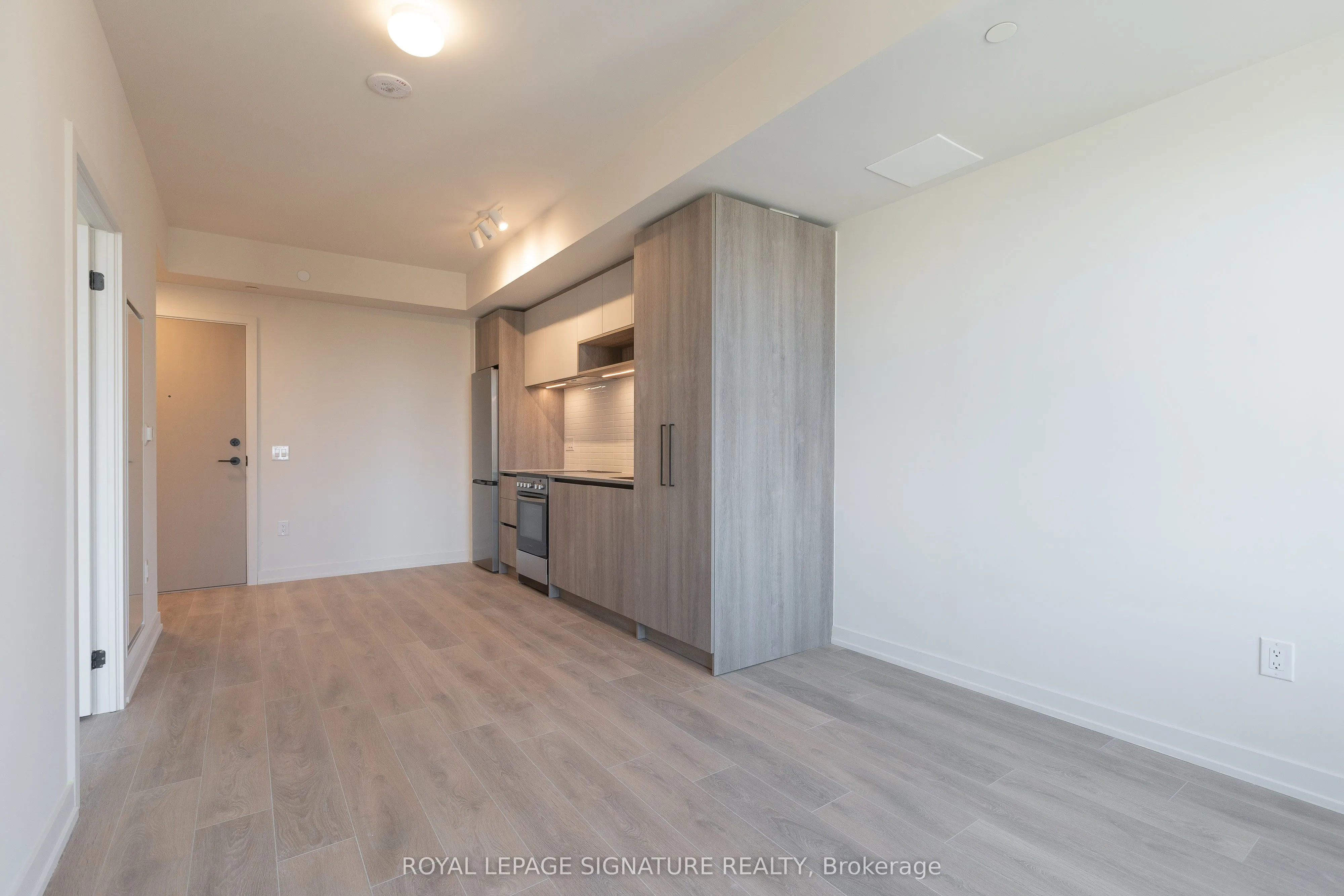 181 Sterling Rd Road, #1409