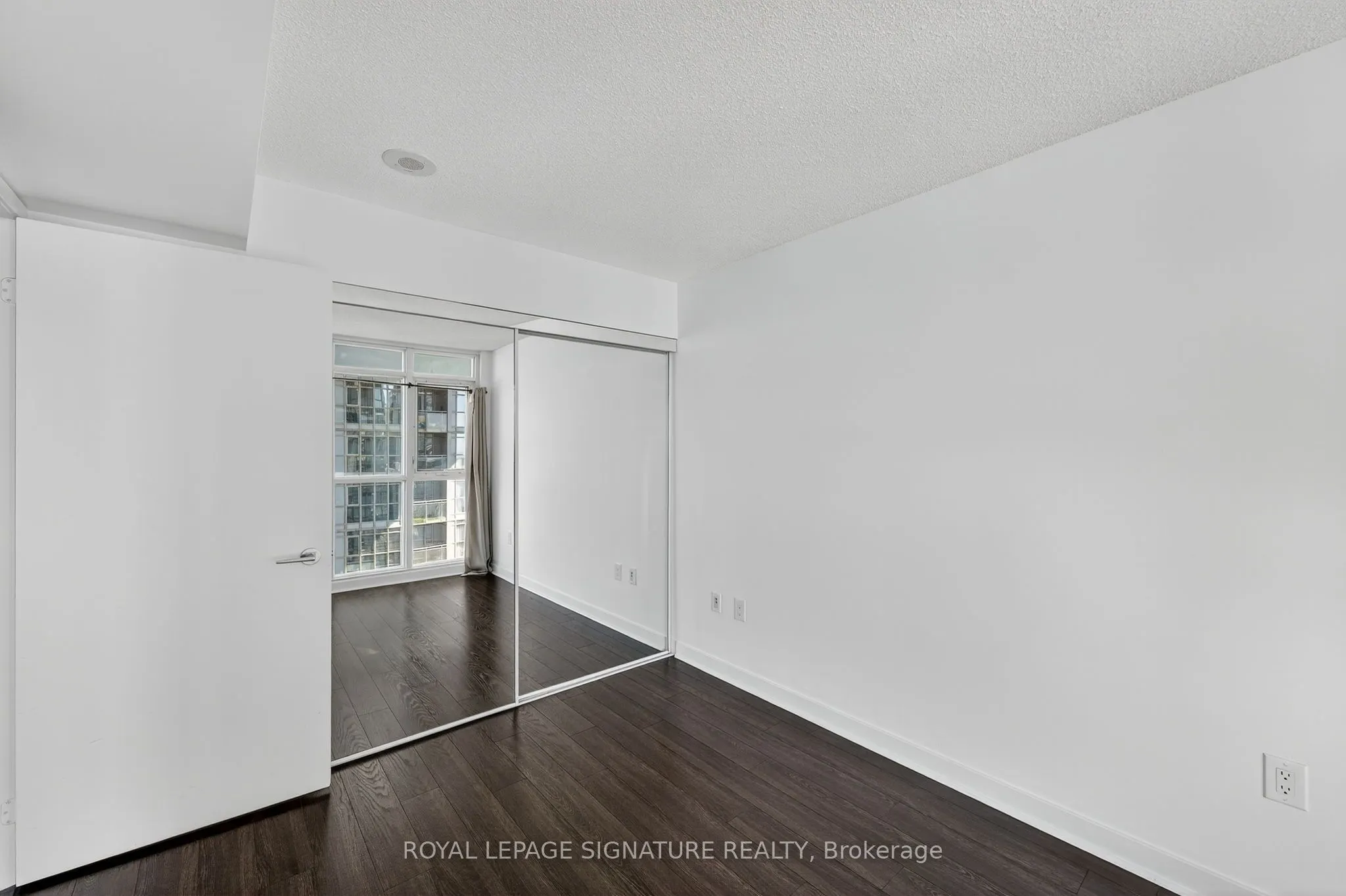 15 Iceboat Terrace, #2811