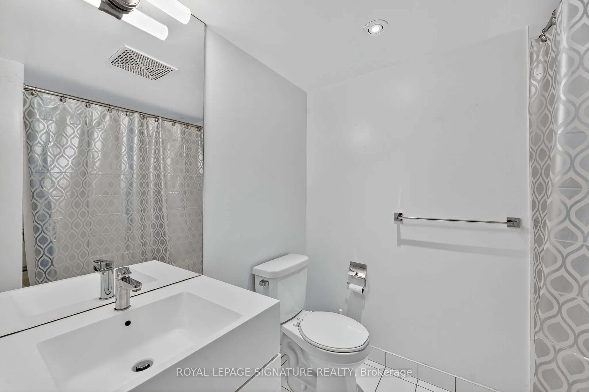 15 Iceboat Terrace, #2811