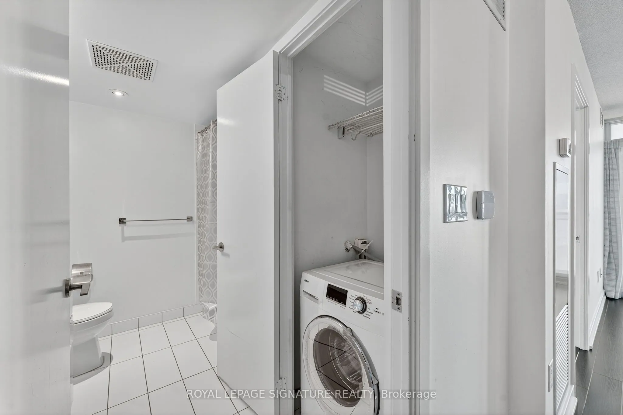 15 Iceboat Terrace, #2811