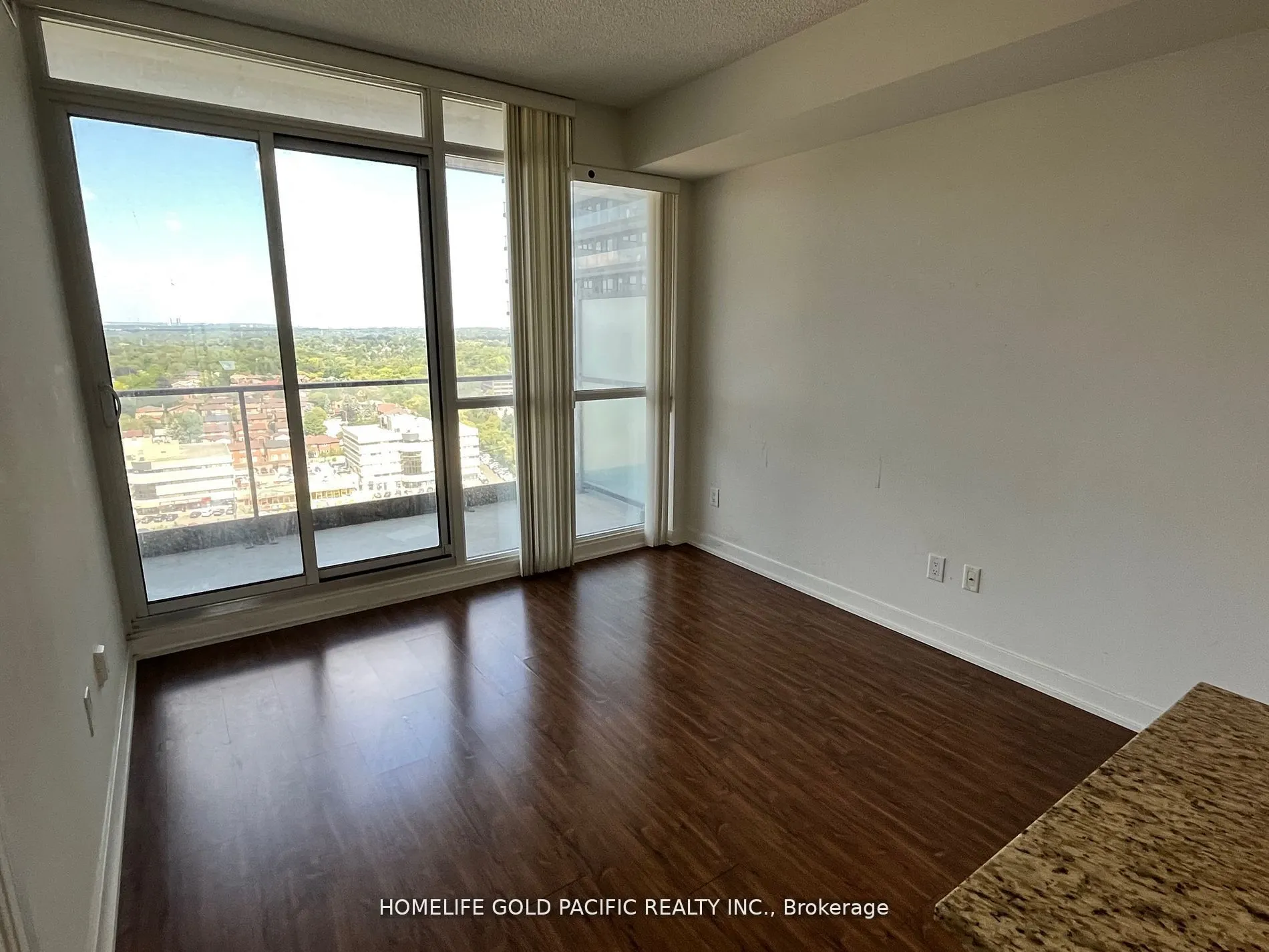 29 Singer Court, #2106