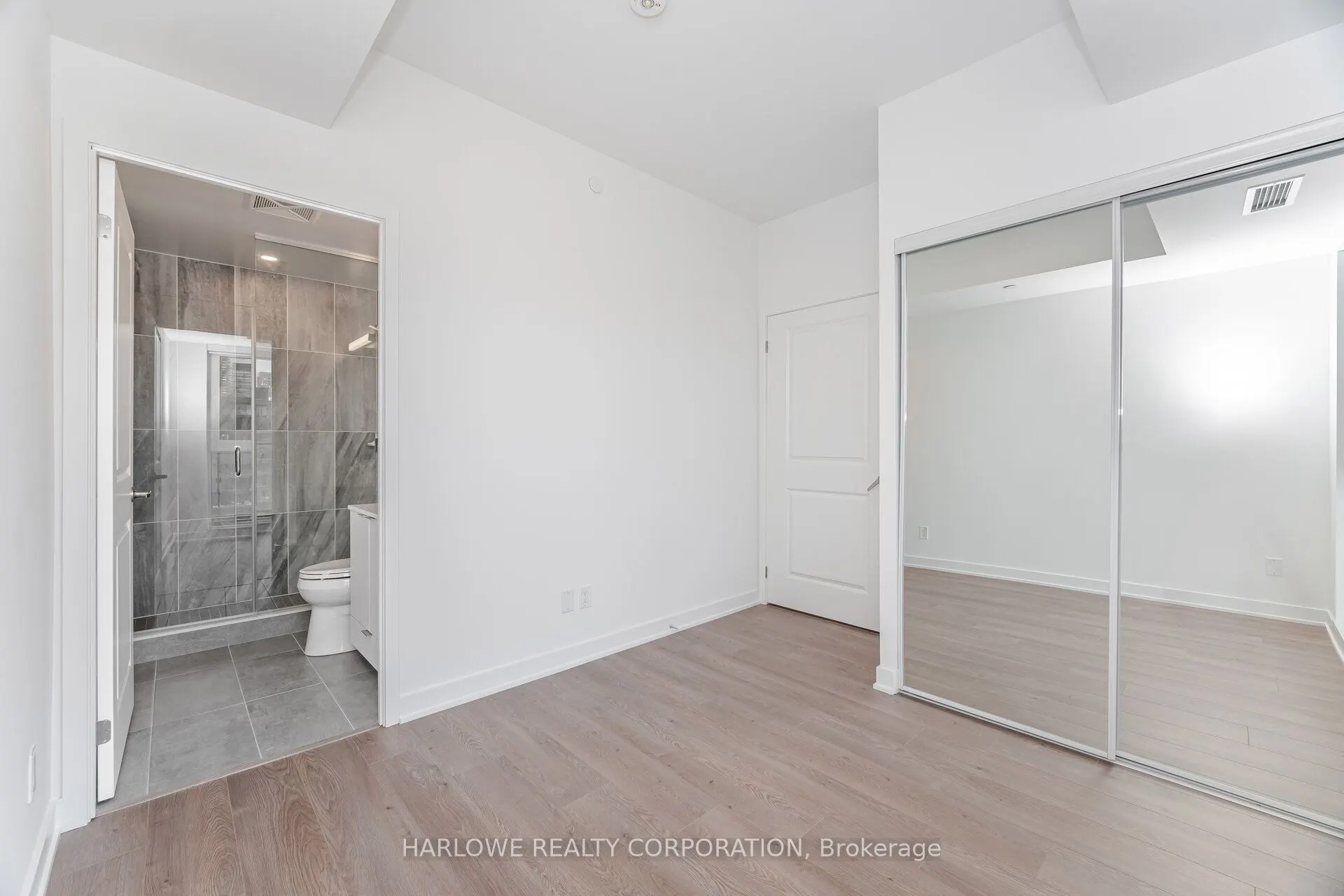 543 Richmond Street W, #1408