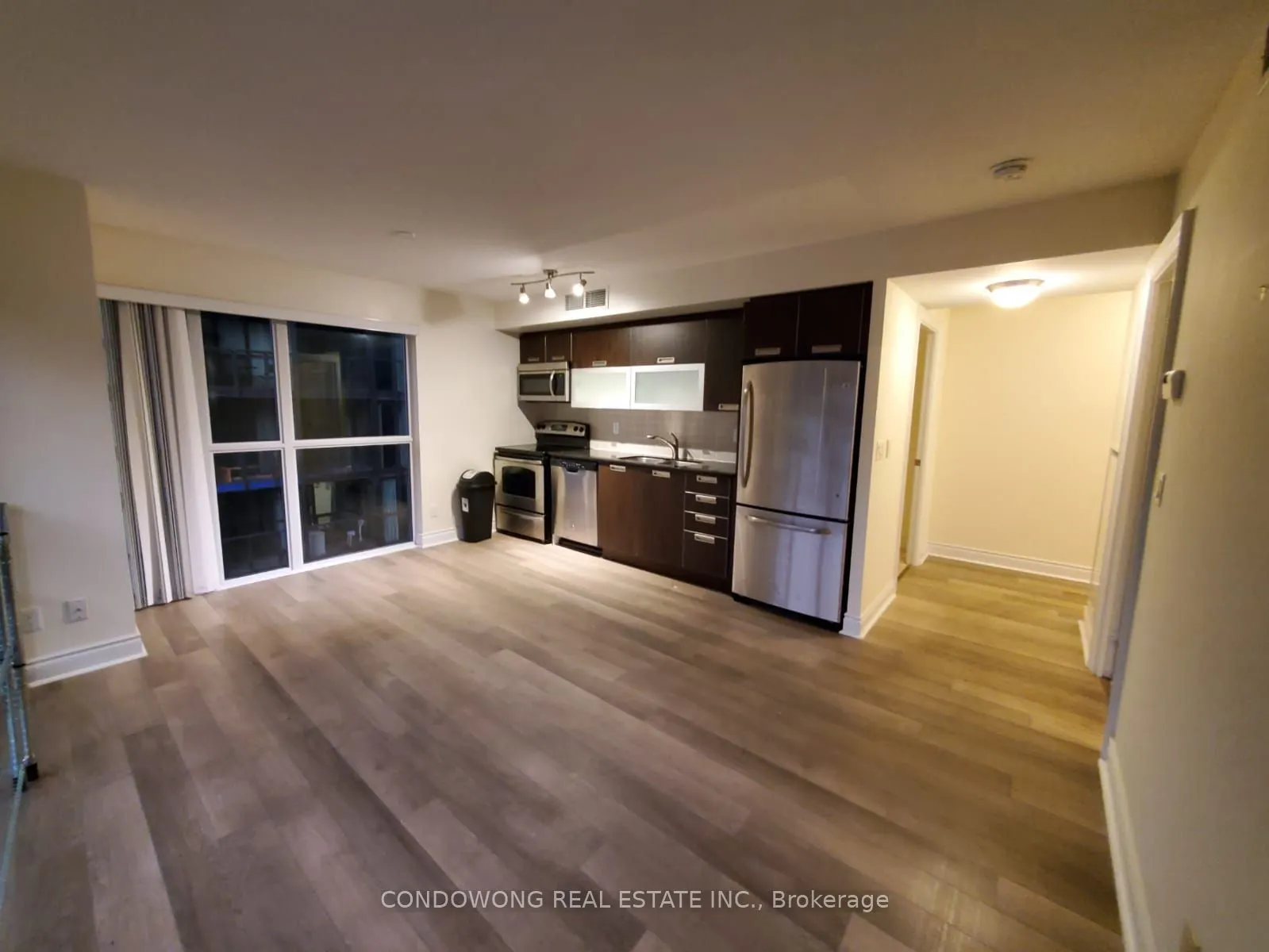 28 Ted Rogers Way, #1102
