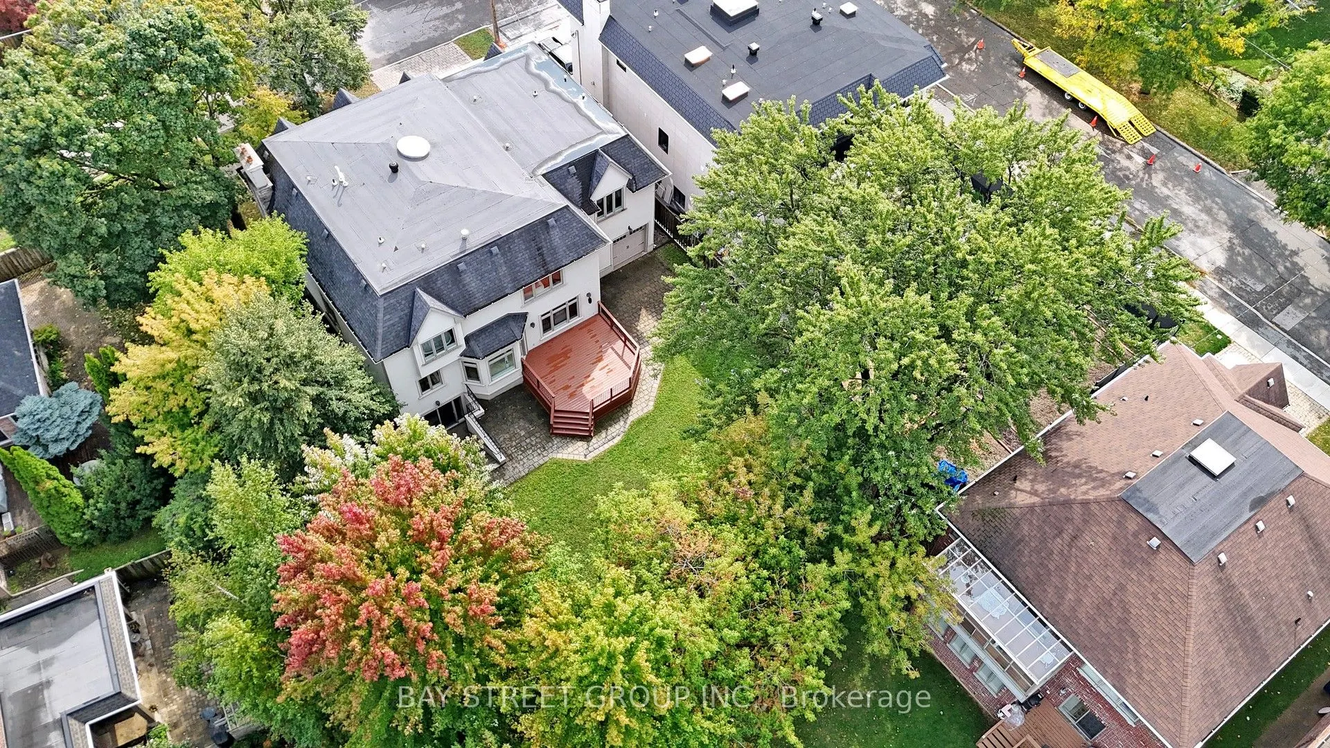 112 Centre Avenue