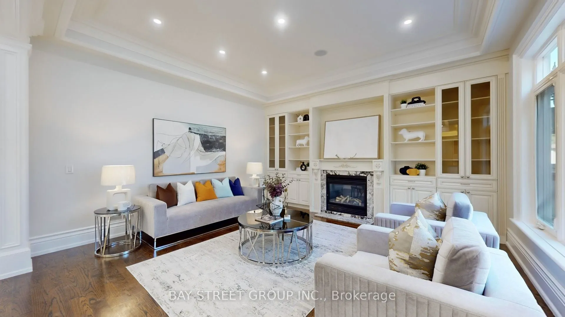 112 Centre Avenue