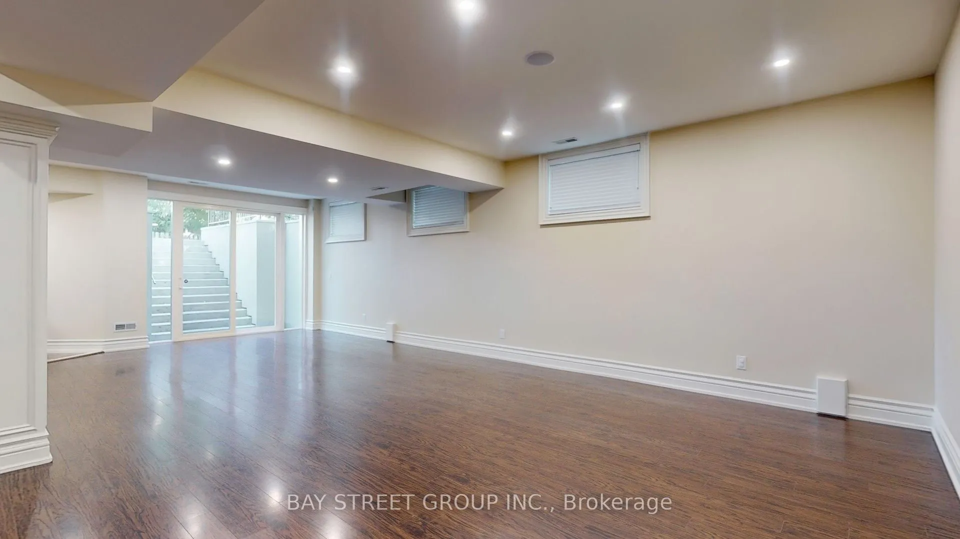 112 Centre Avenue