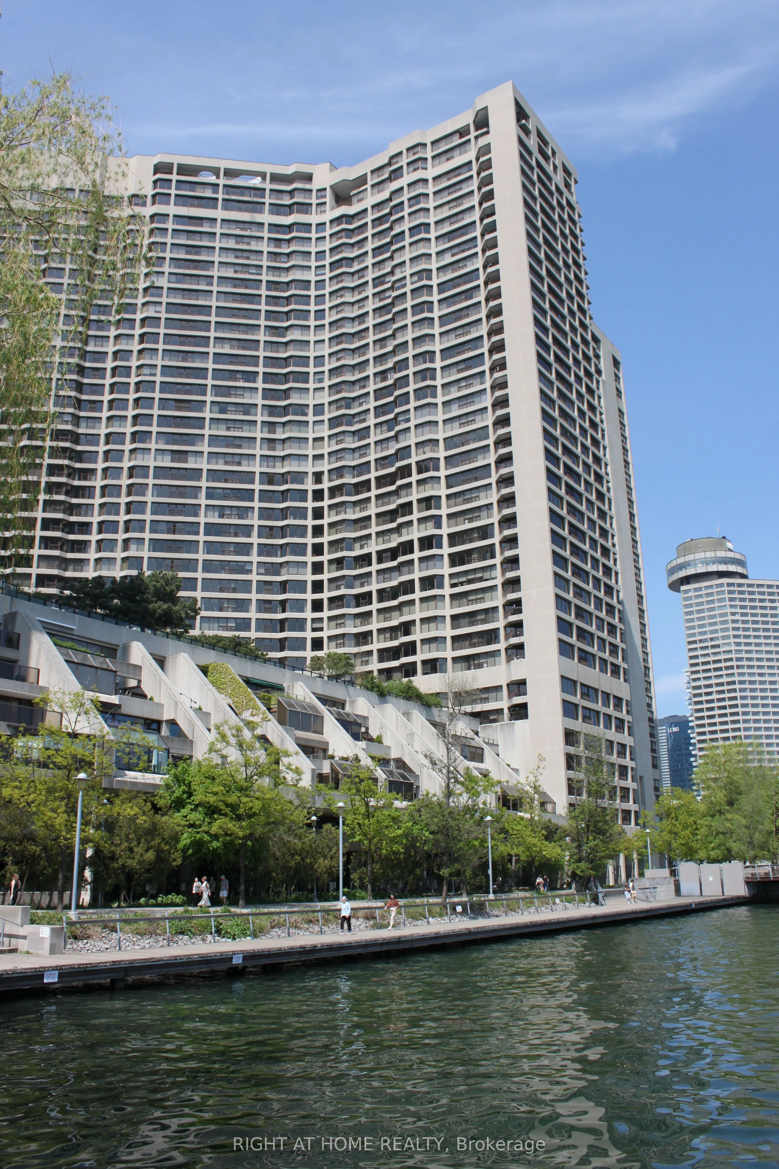 65 Harbour Square, #3007