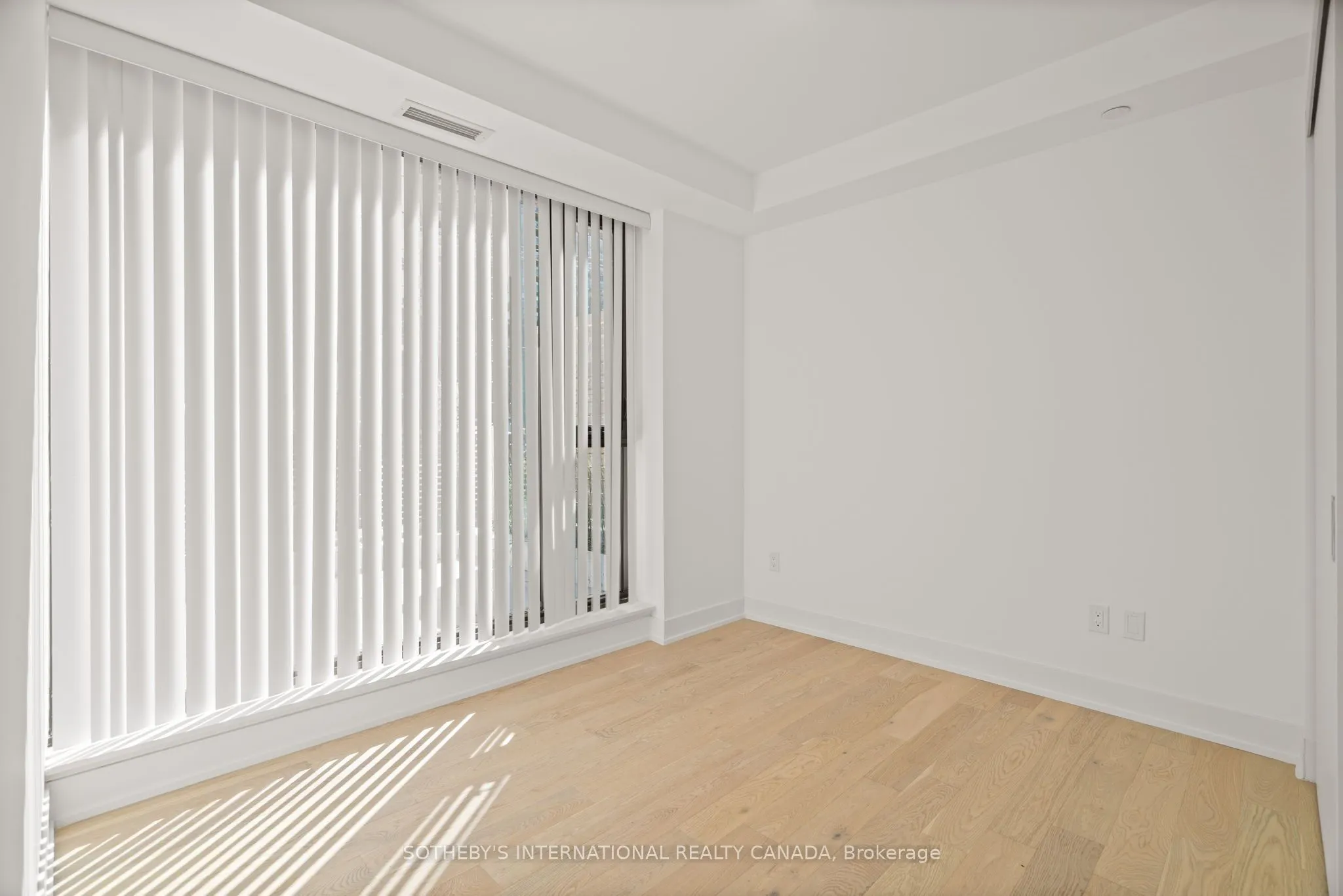 200 Keewatin Avenue, #102