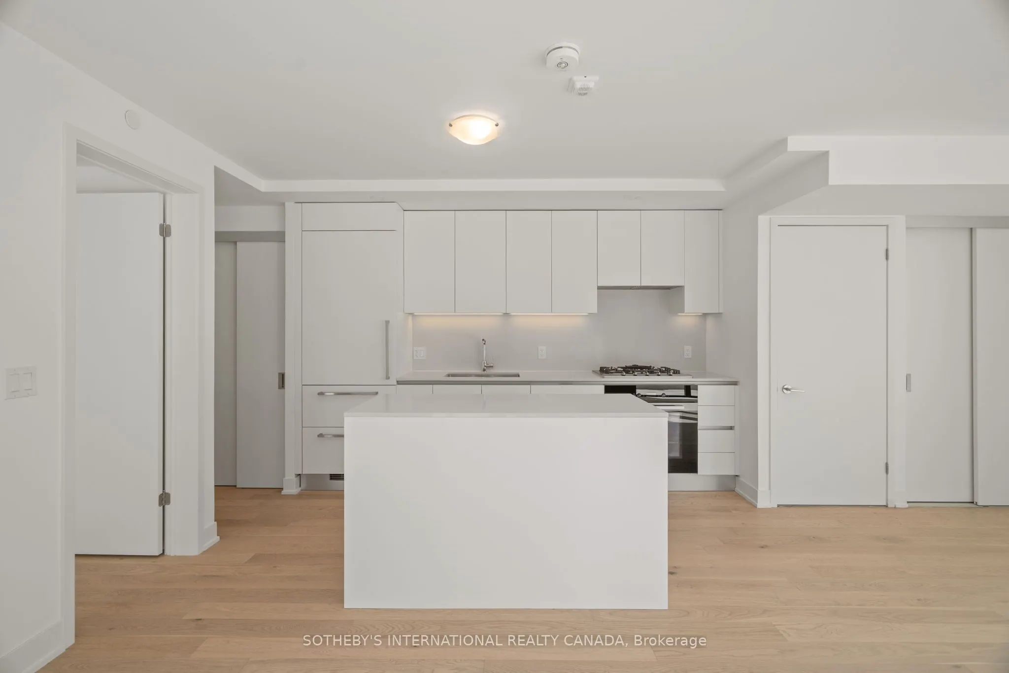 200 Keewatin Avenue, #102