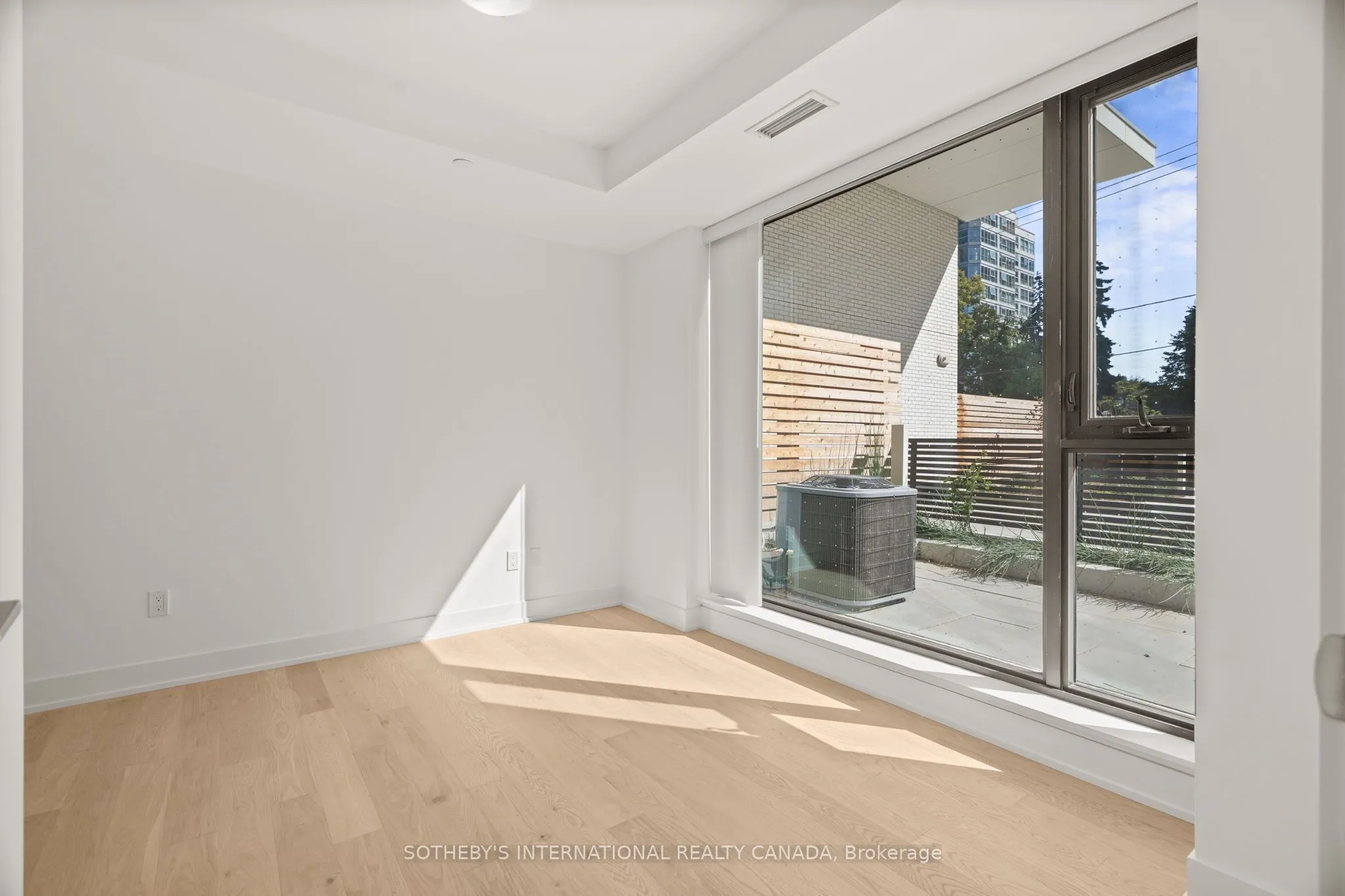 200 Keewatin Avenue, #102