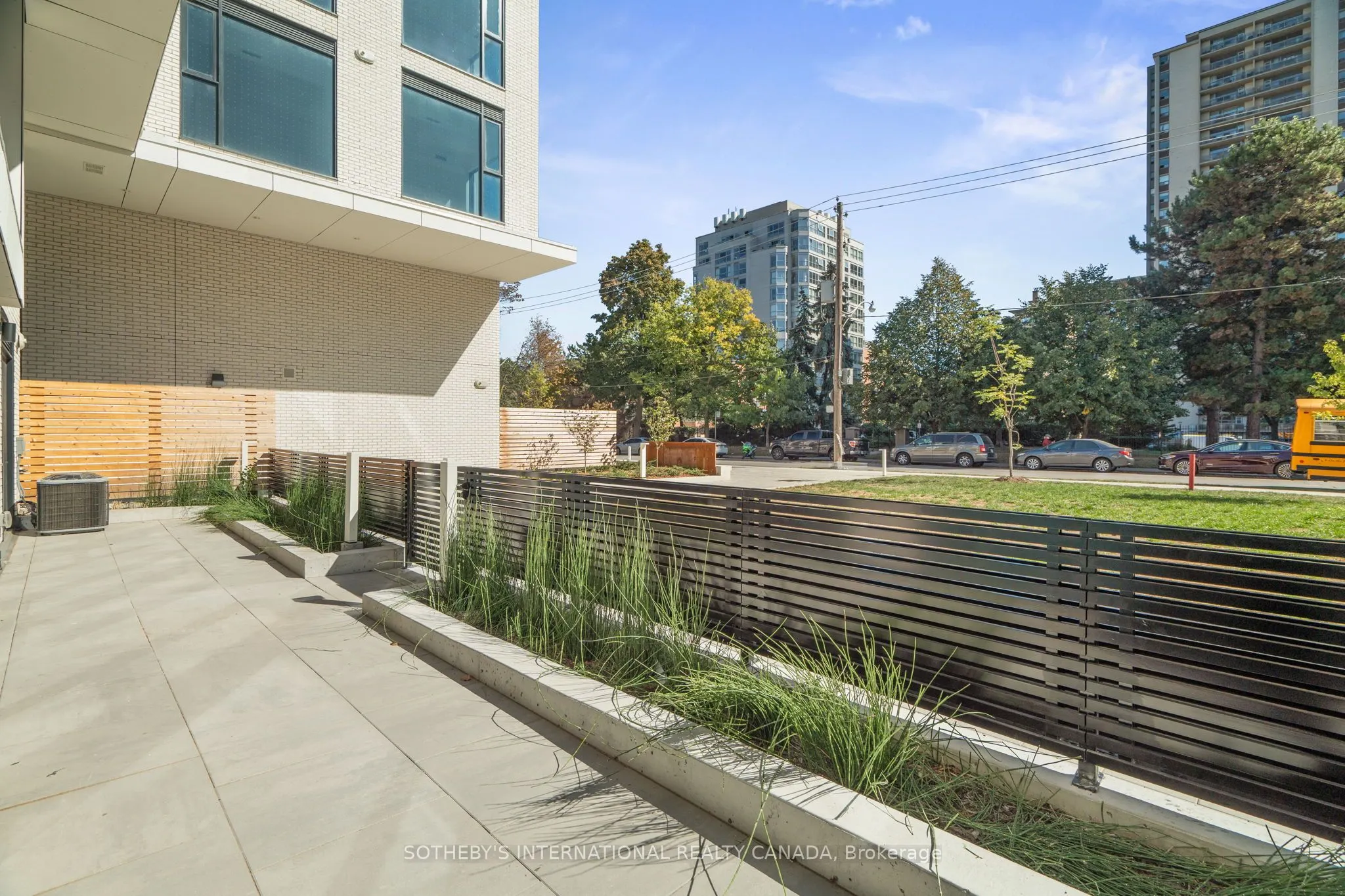 200 Keewatin Avenue, #102