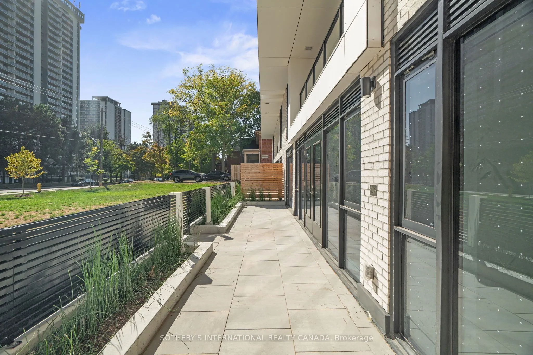 200 Keewatin Avenue, #102