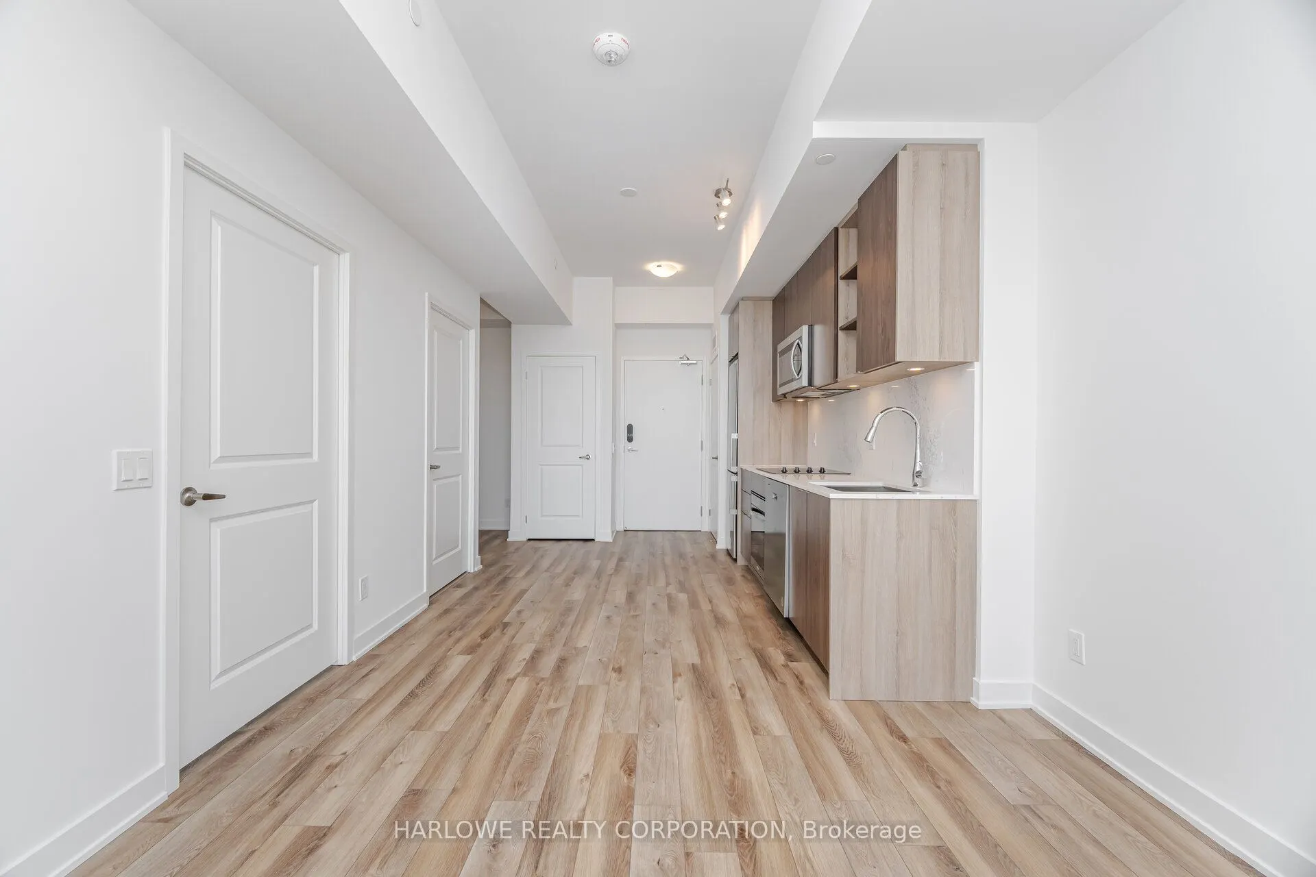 543 Richmond Street W, #PH03