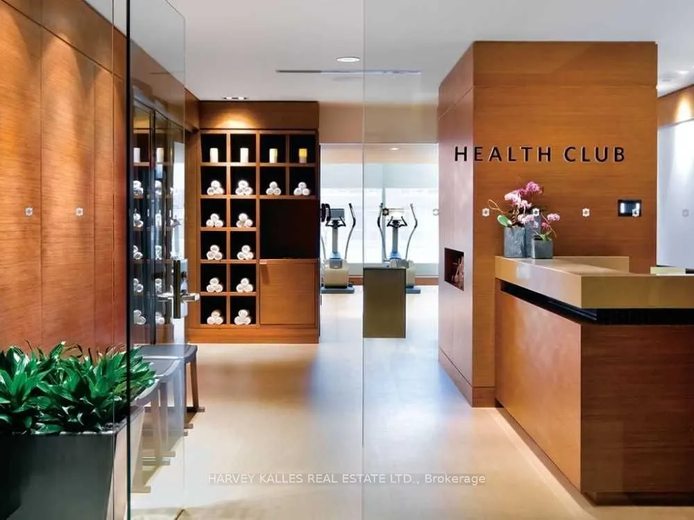 180 University Avenue, #2508
