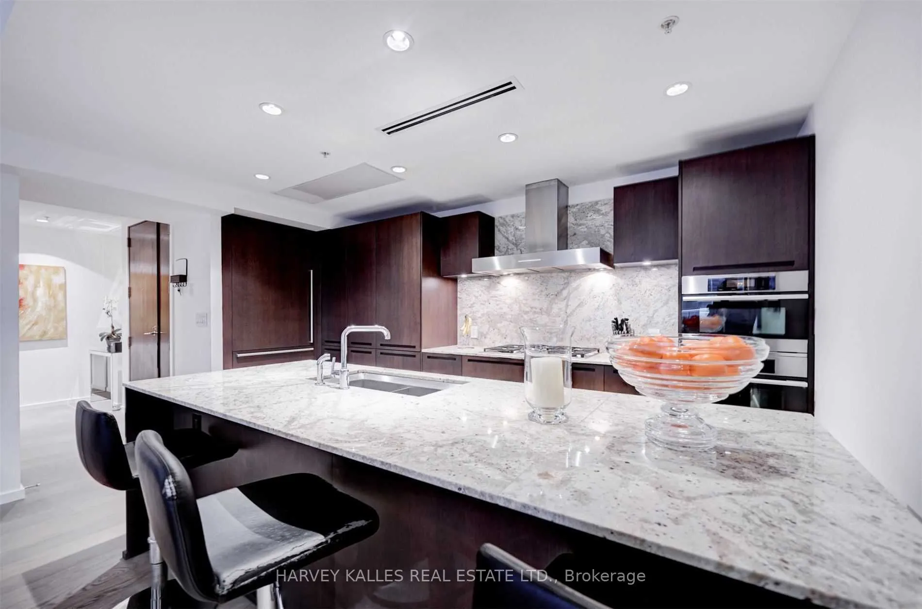 180 University Avenue, #2508