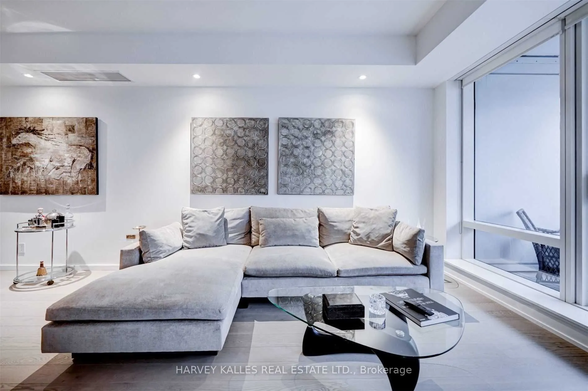 180 University Avenue, #2508
