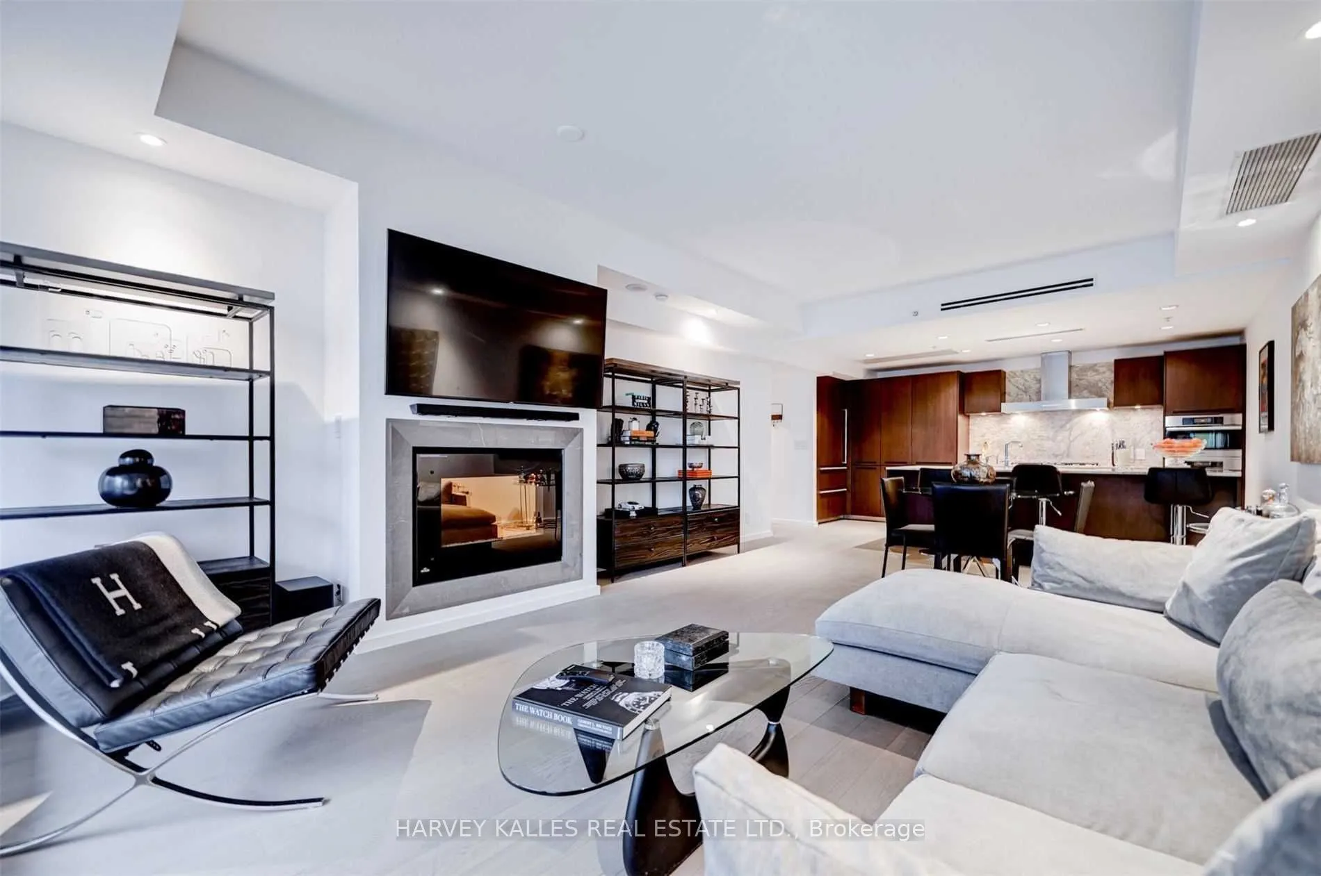 180 University Avenue, #2508