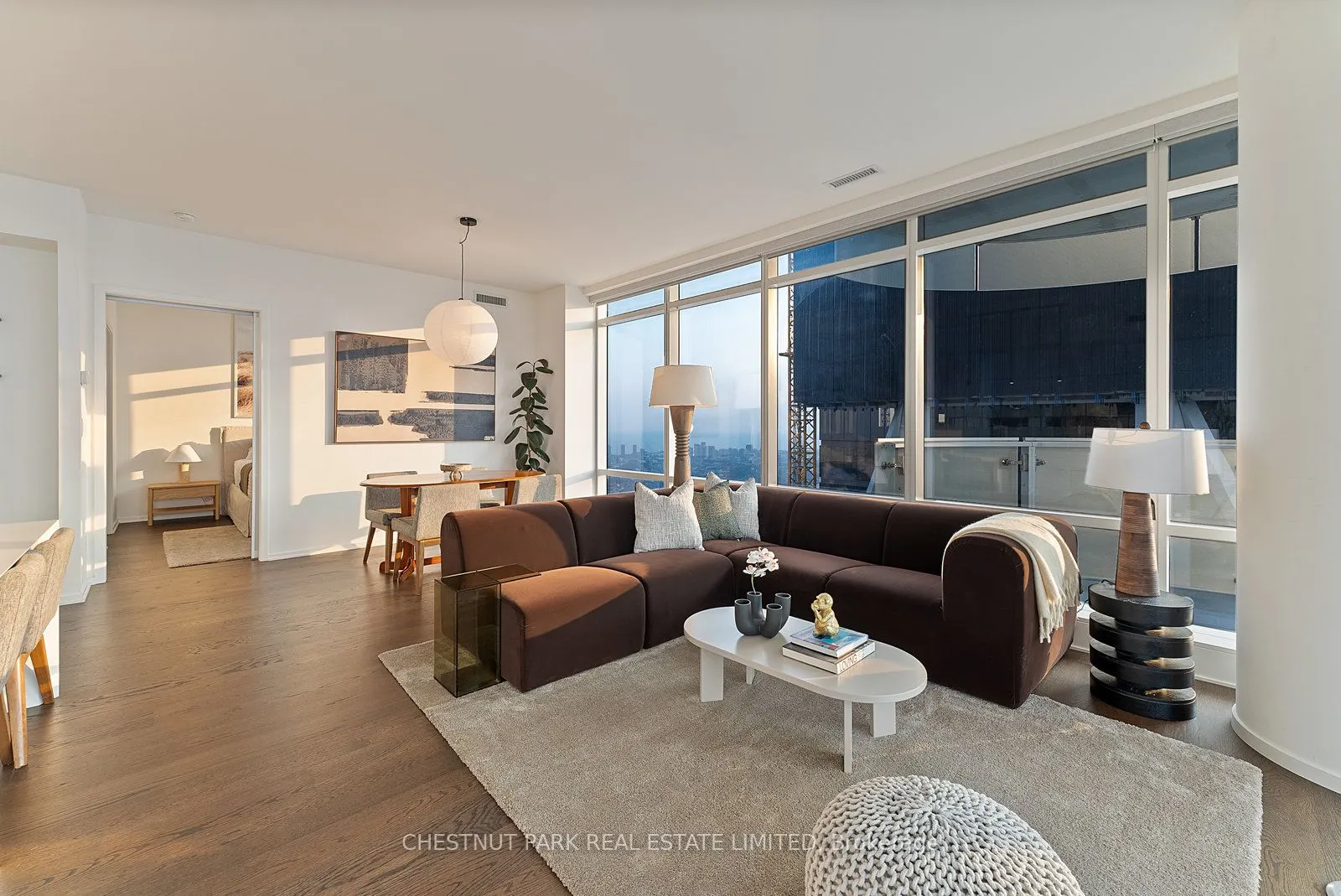 1 Bloor Street E, #7006