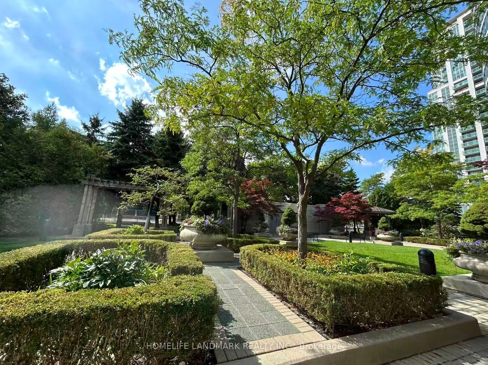 28 Harrison Garden Boulevard, #2306