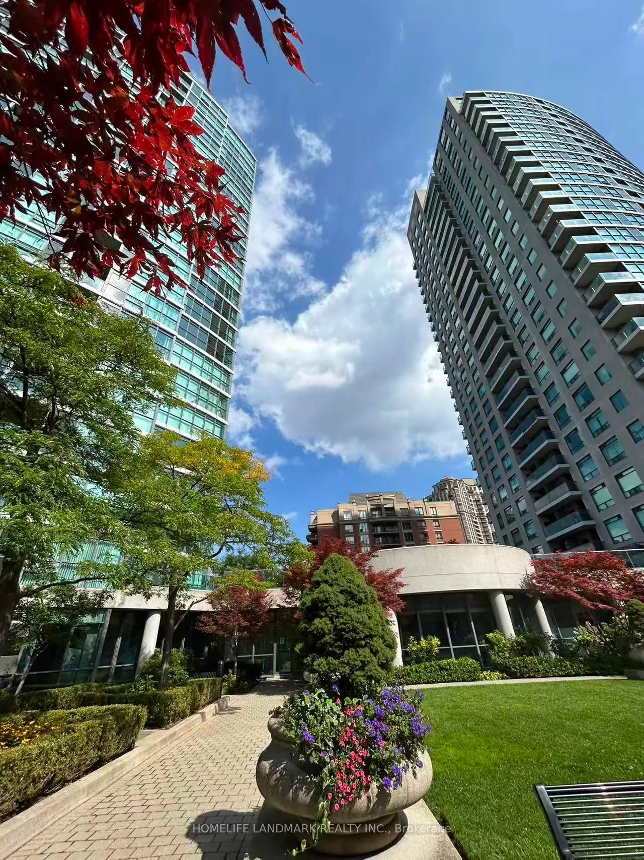 28 Harrison Garden Boulevard, #2306