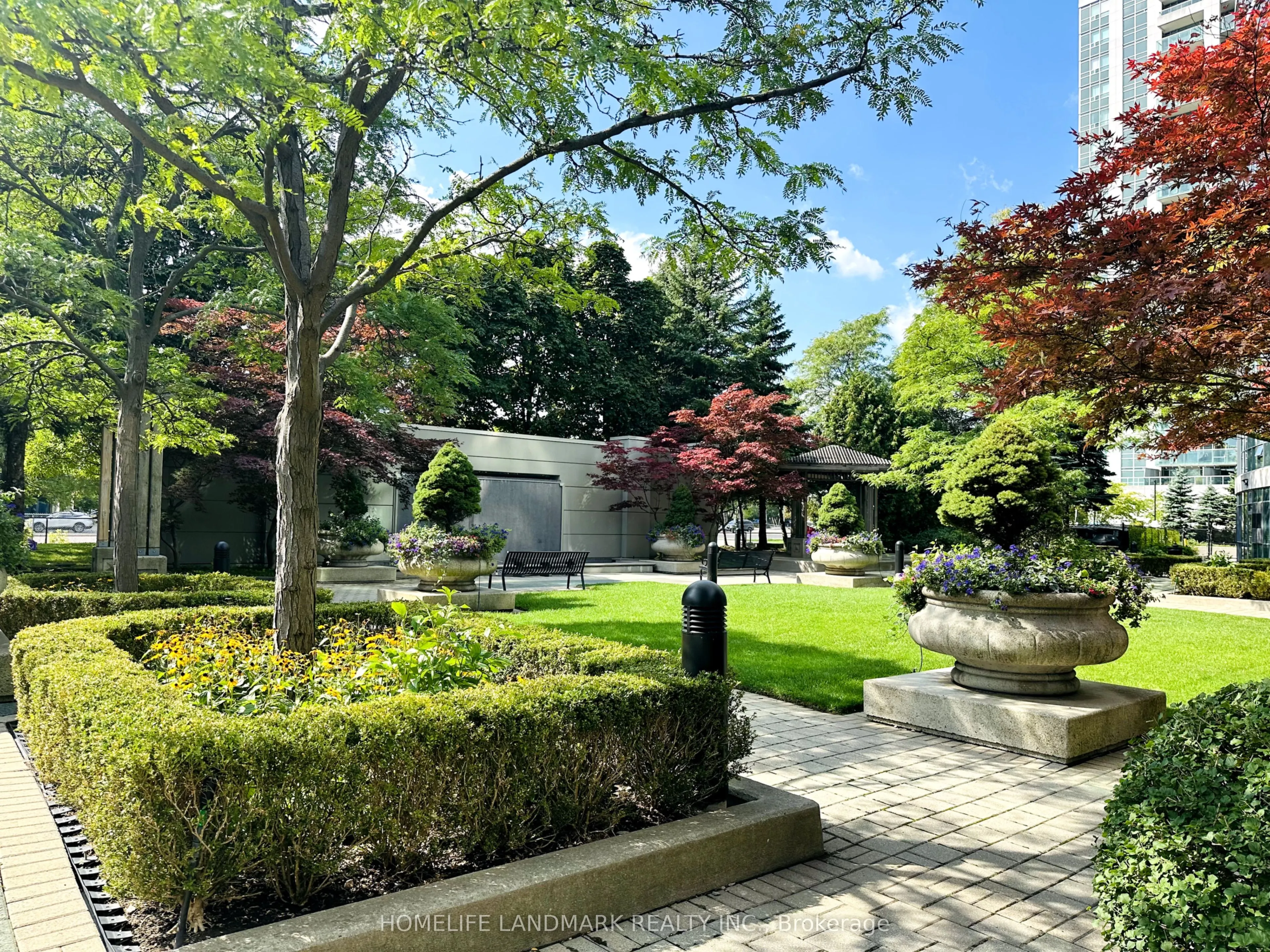 28 Harrison Garden Boulevard, #2306