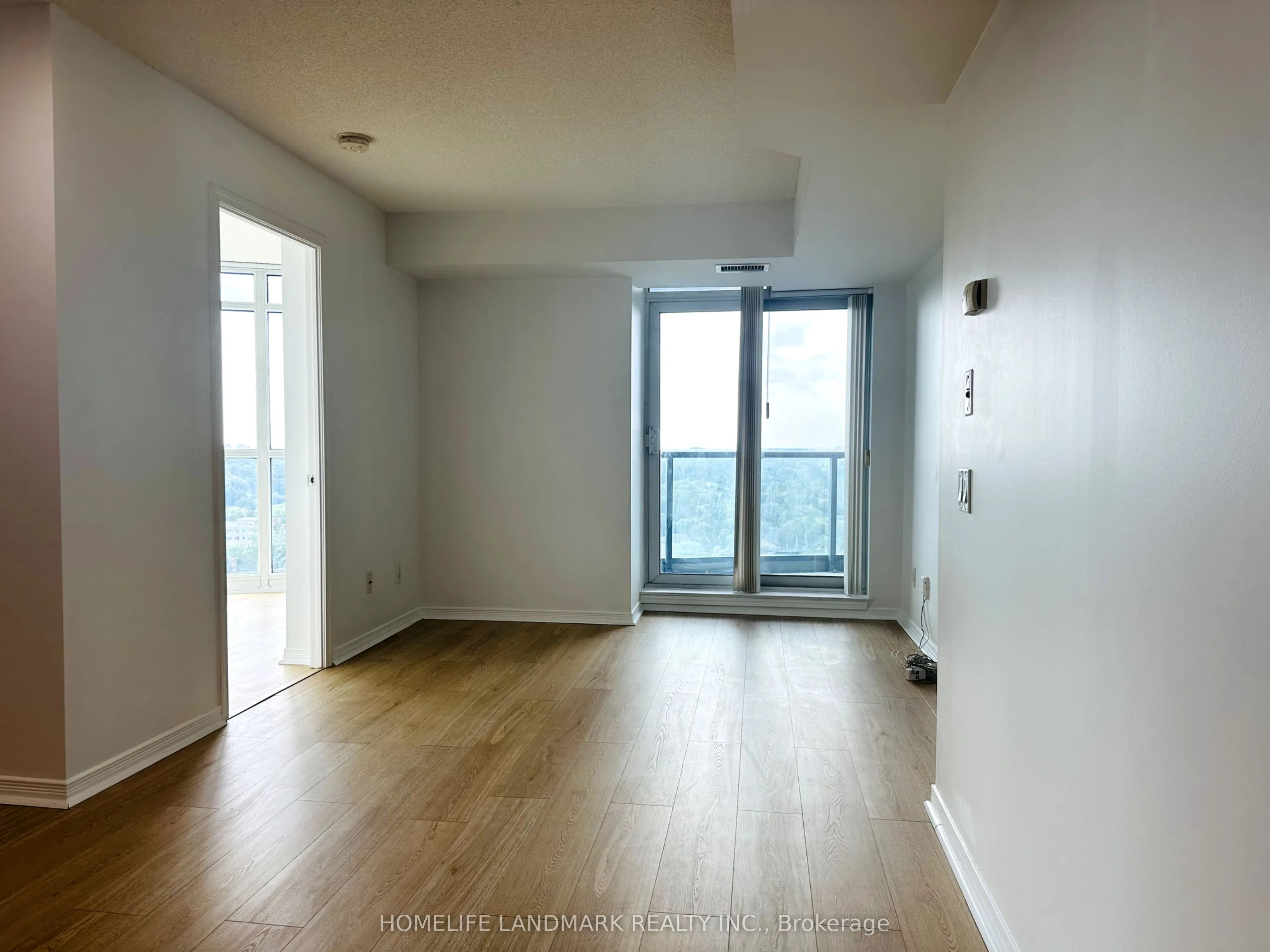 28 Harrison Garden Boulevard, #2306
