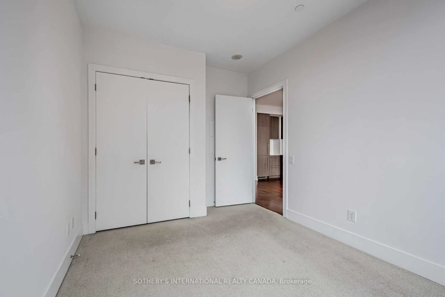170 Avenue Road, #1104