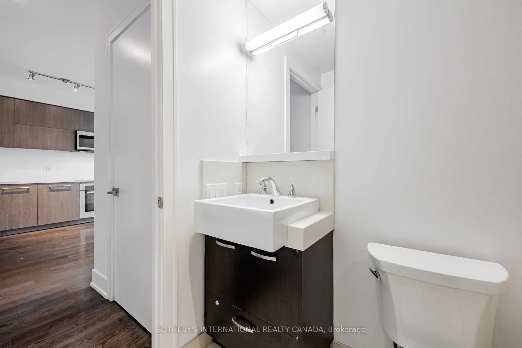 170 Avenue Road, #1104