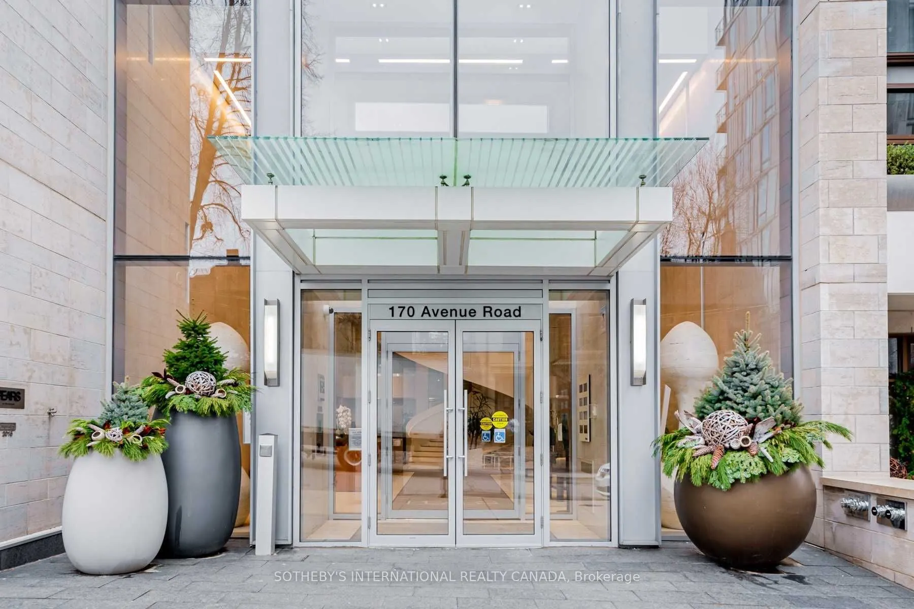 170 Avenue Road, #1104