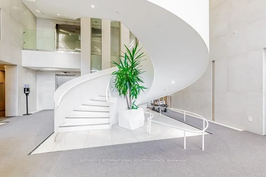 170 Avenue Road, #1104