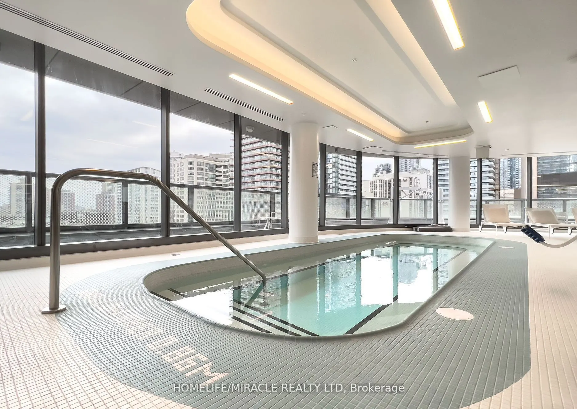 11 Wellesley Street W, #2510