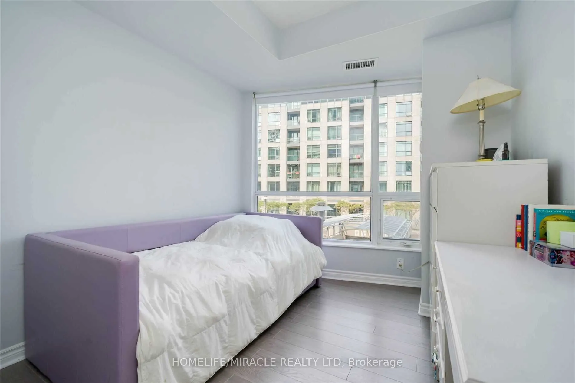 219 Fort York Boulevard, #203