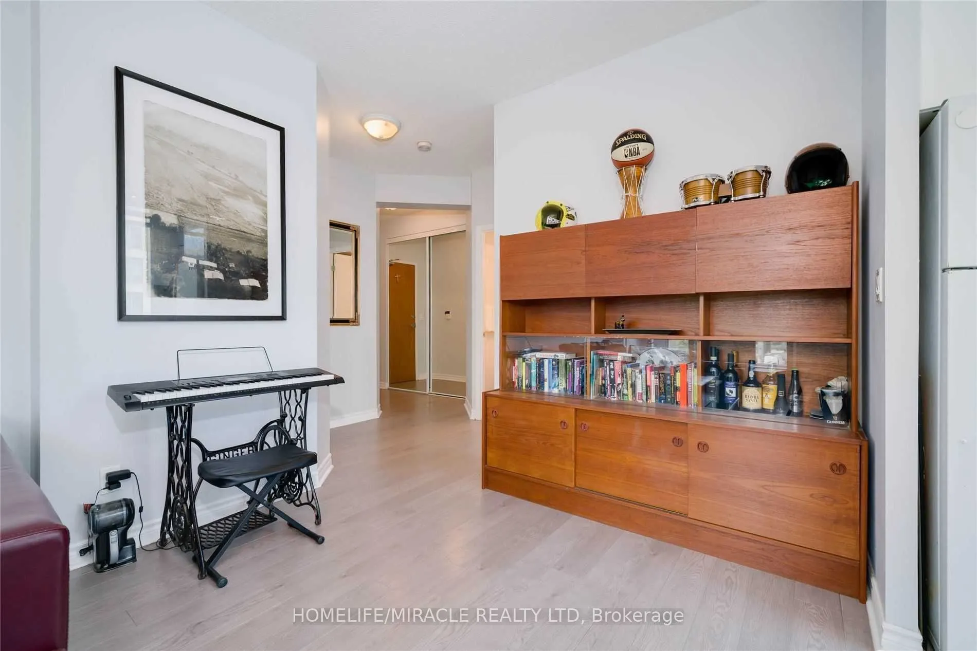 219 Fort York Boulevard, #203