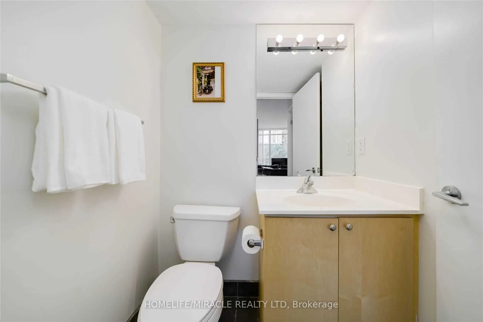 219 Fort York Boulevard, #203
