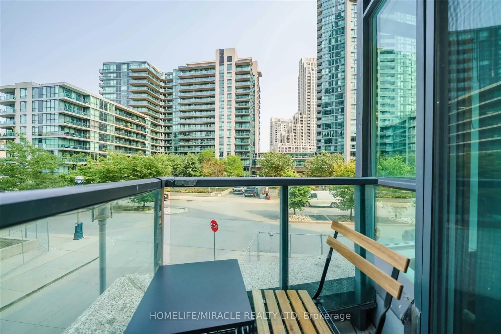 219 Fort York Boulevard, #203
