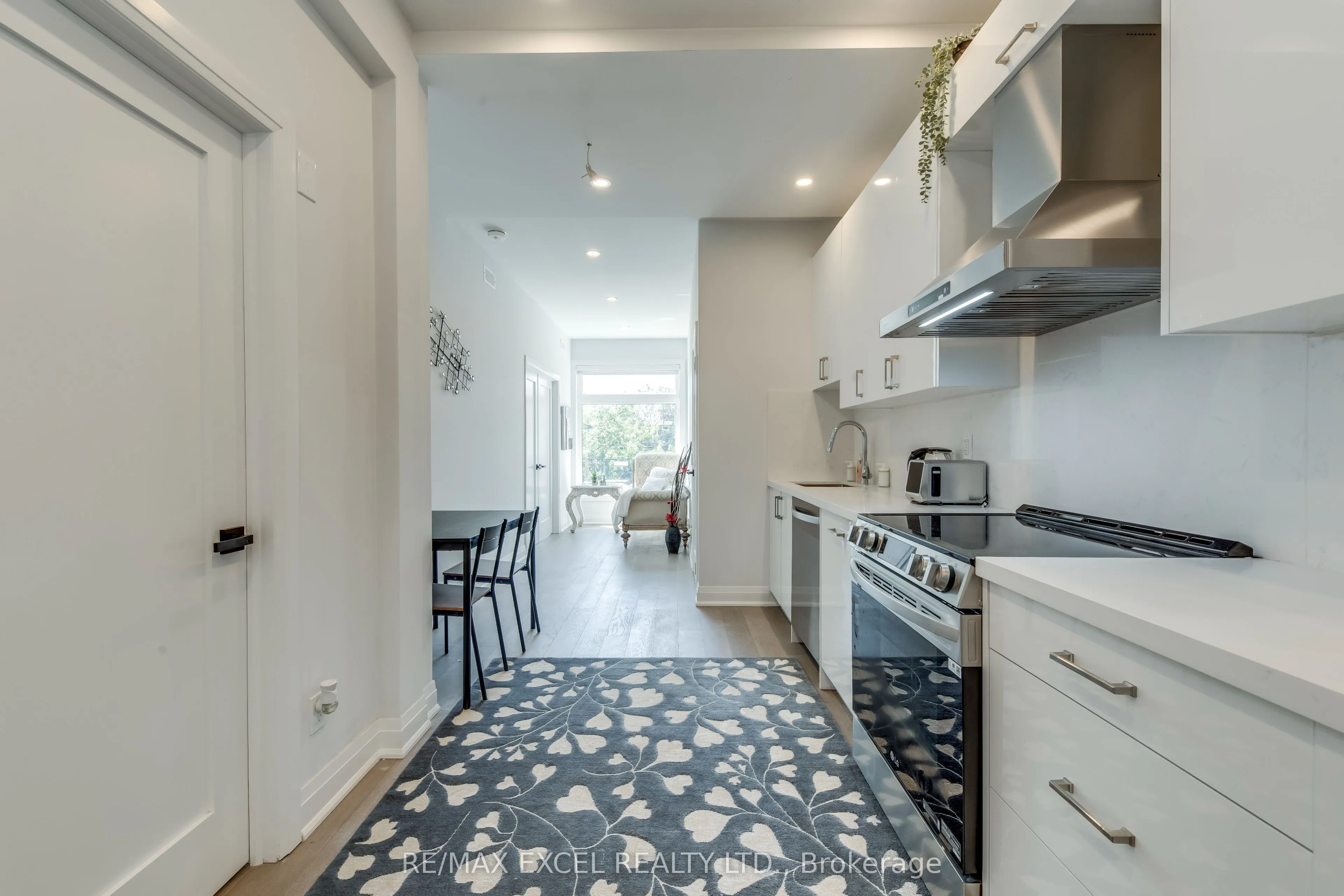 923 COLLEGE Street, #UNIT A