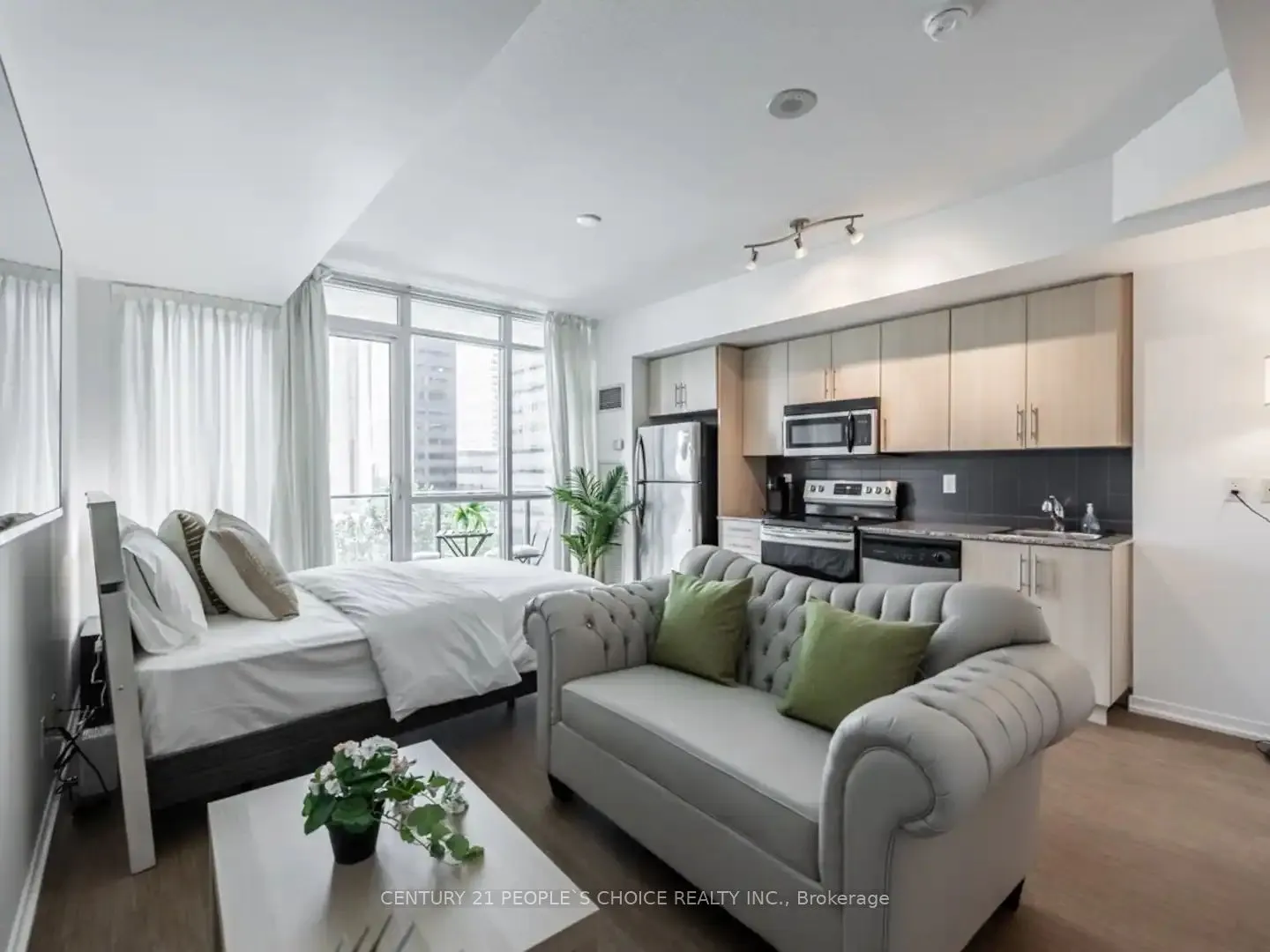 65 Bremner Boulevard, #1203
