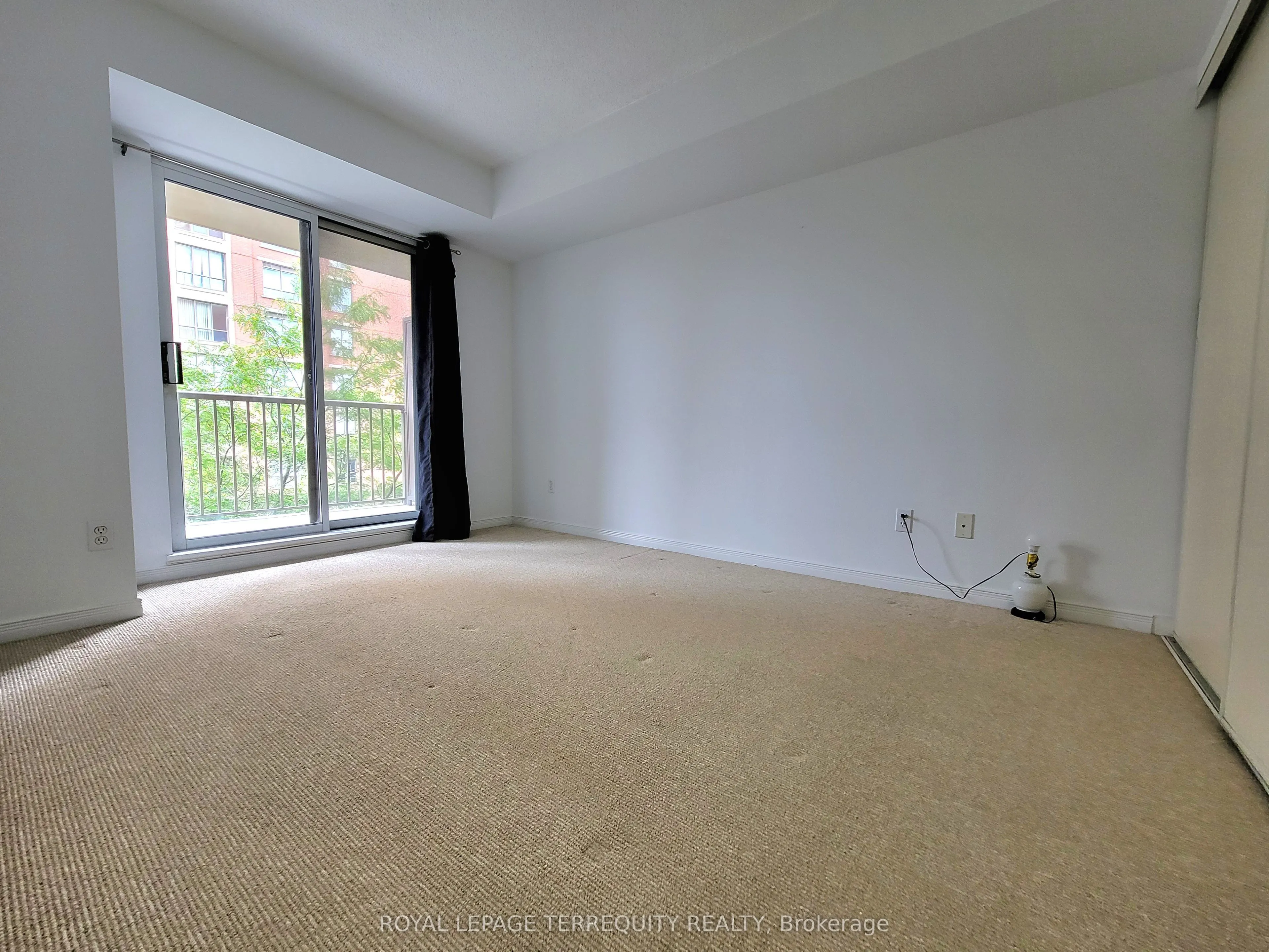 51 Harrison Garden Boulevard, #505