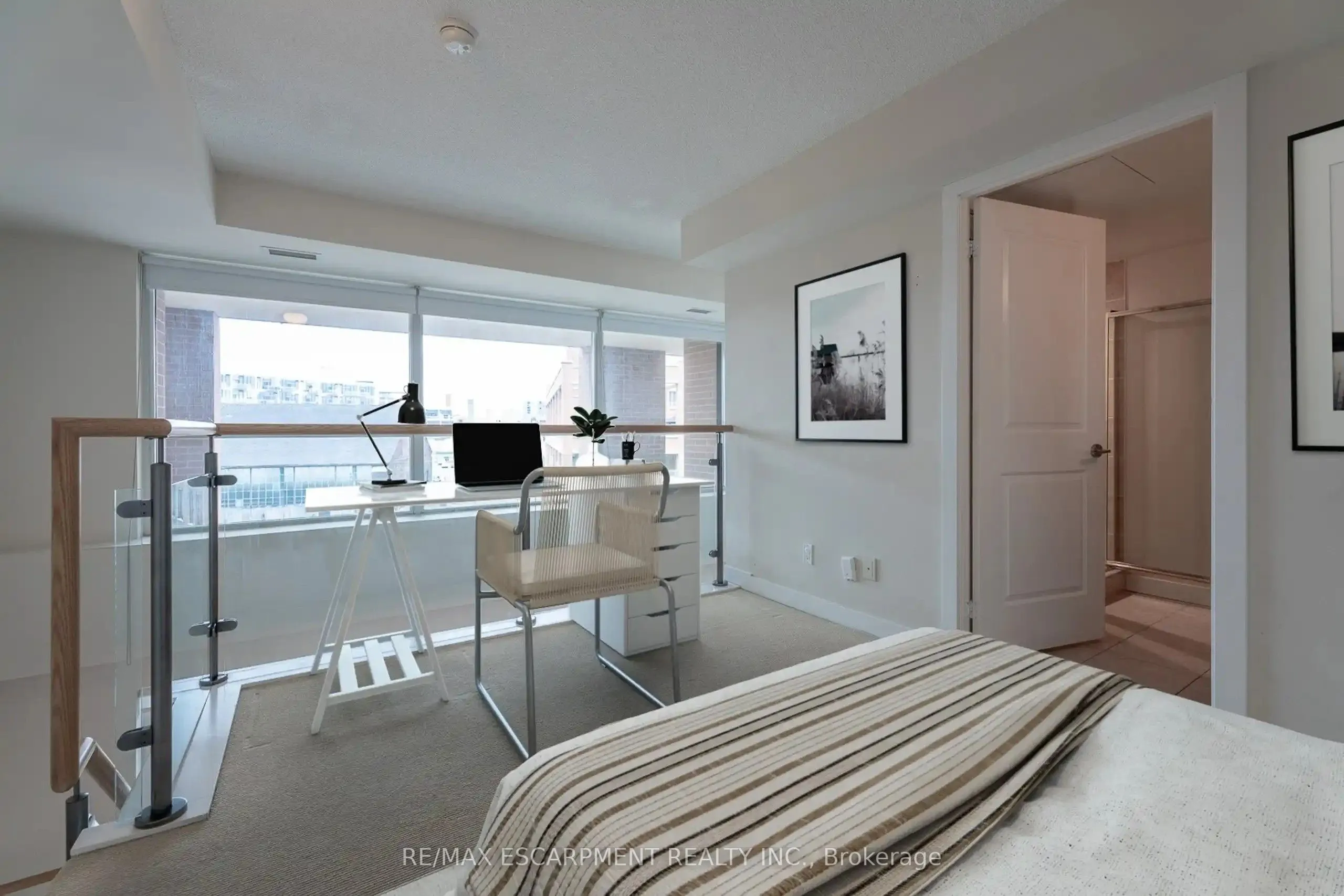 100 Western Battery Road, #216