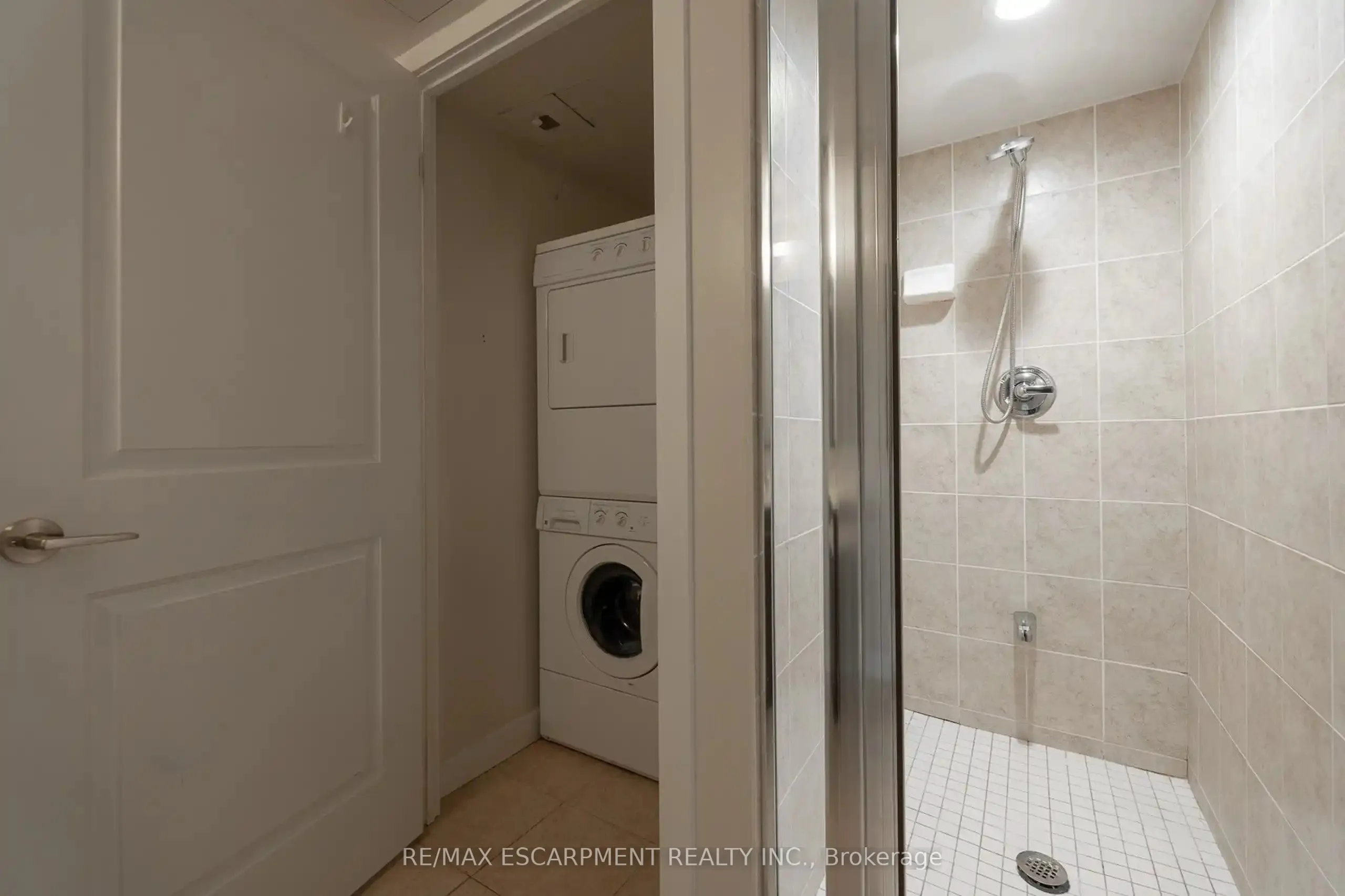 100 Western Battery Road, #216
