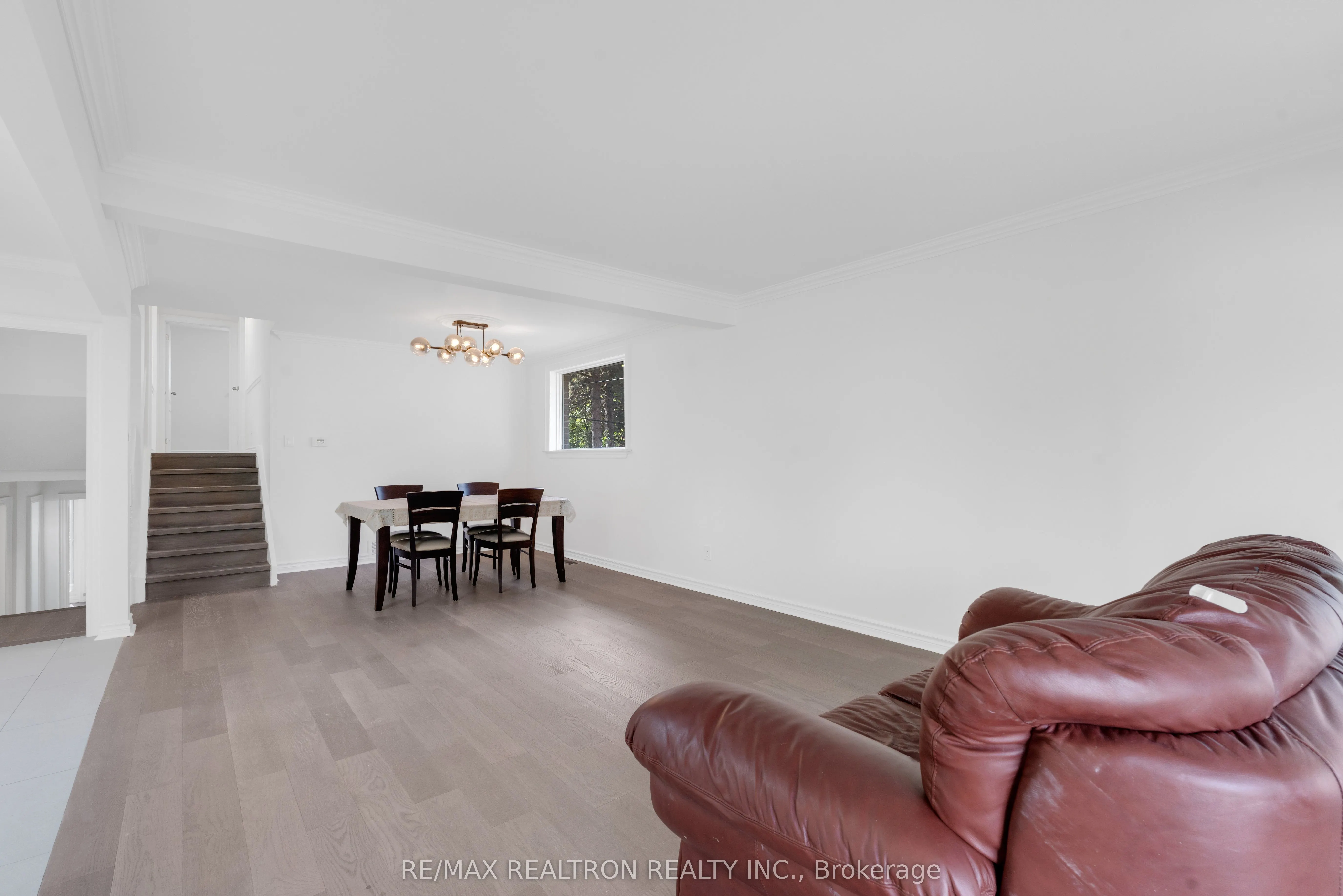 53 Knighton Drive